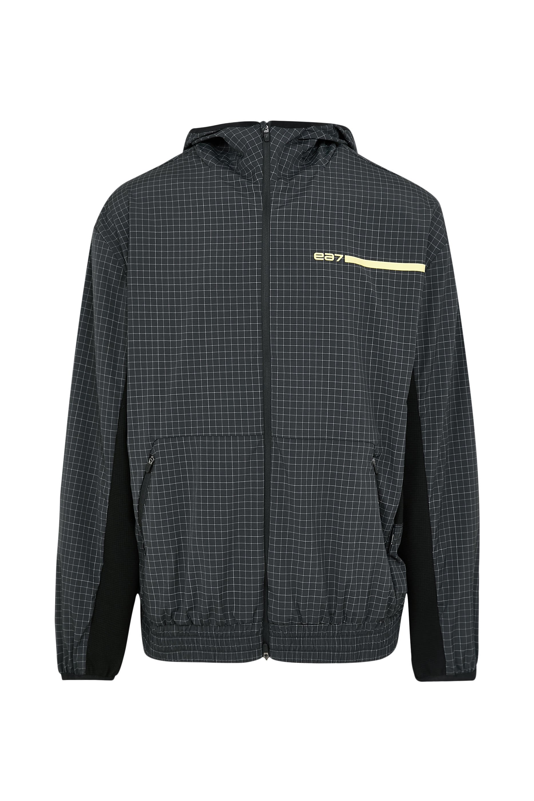 هودي مزين بشعار الماركة