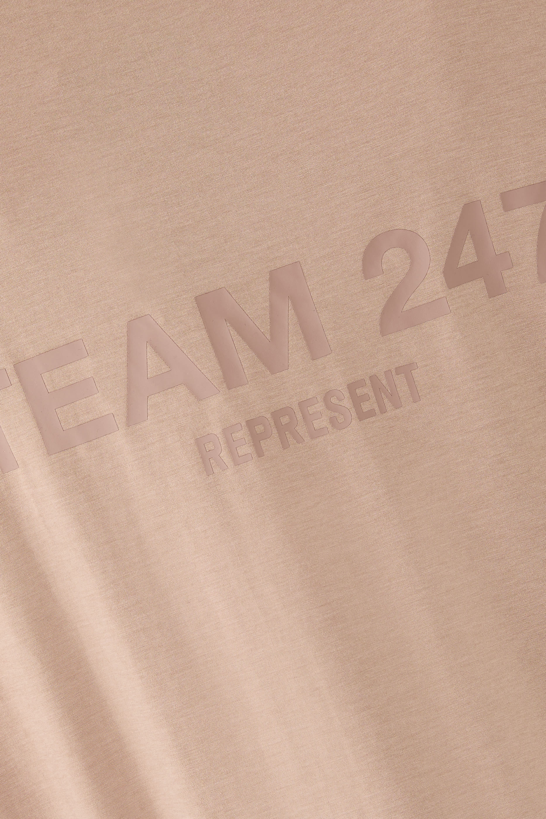 بلوزة بقصة فضفاضة بلا أكمام ونقشة تيم 247