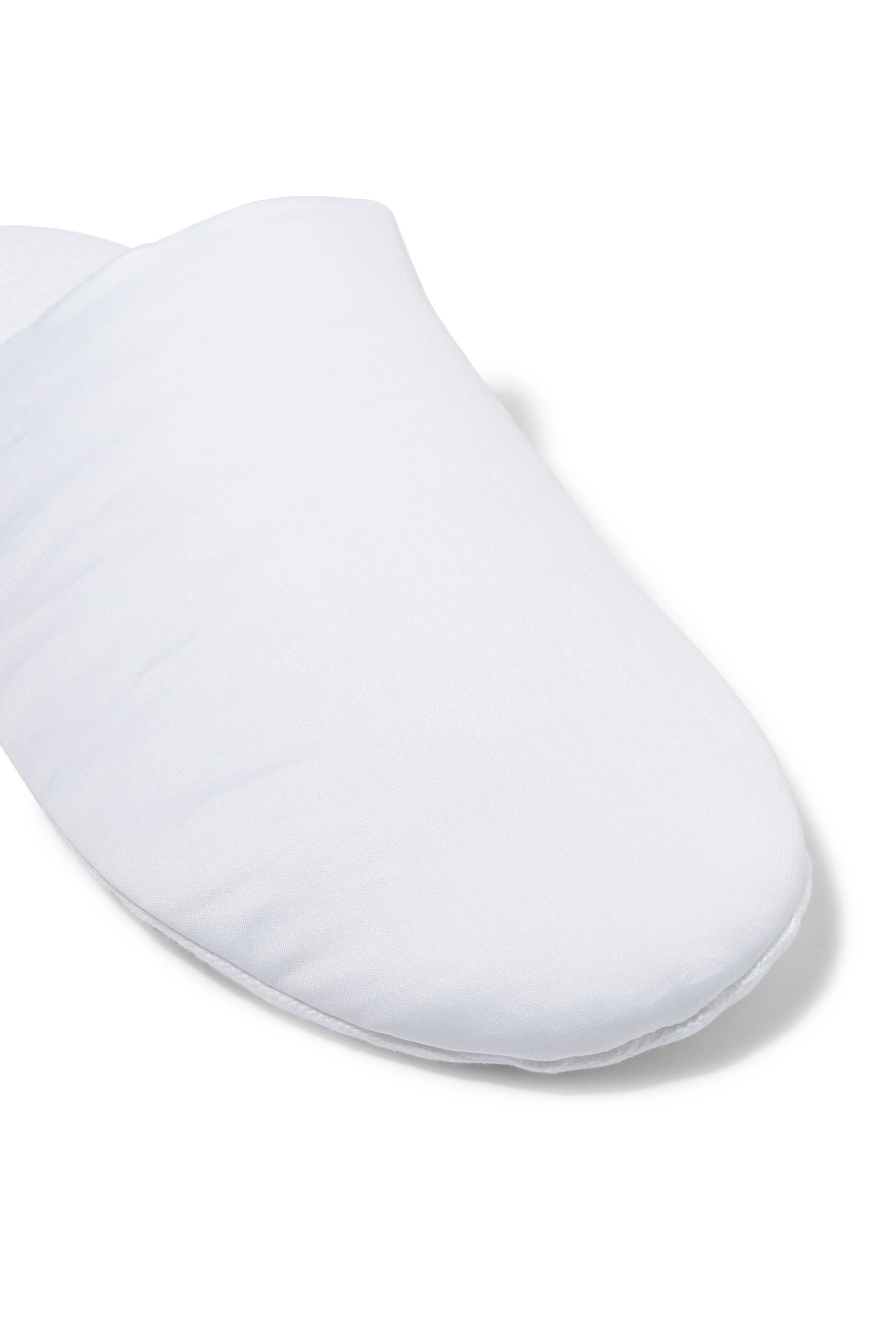 حذاء ألما سهل الإرتداء