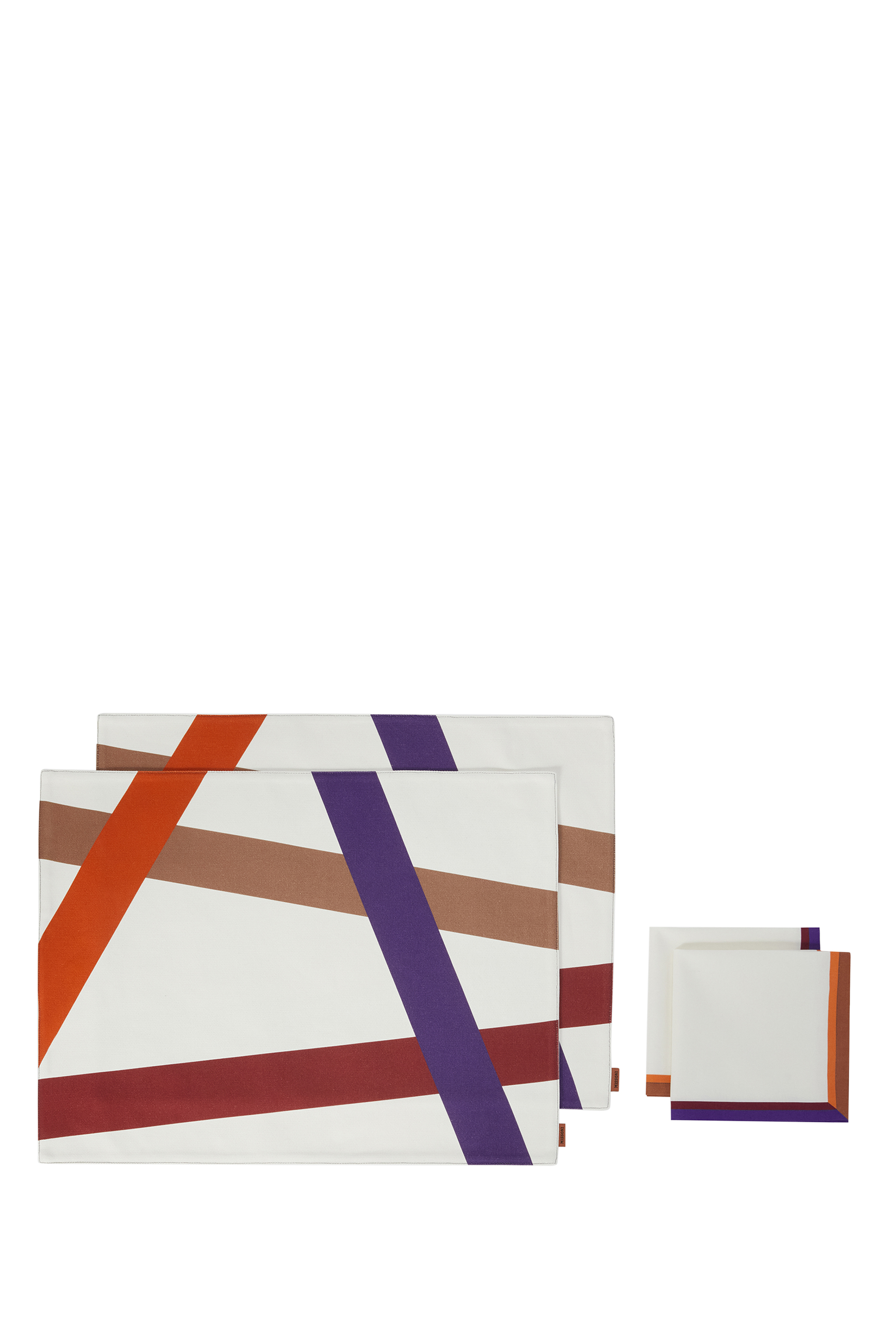 طقم مفارش أطباق ومناديل ناستري، 2 أزواج