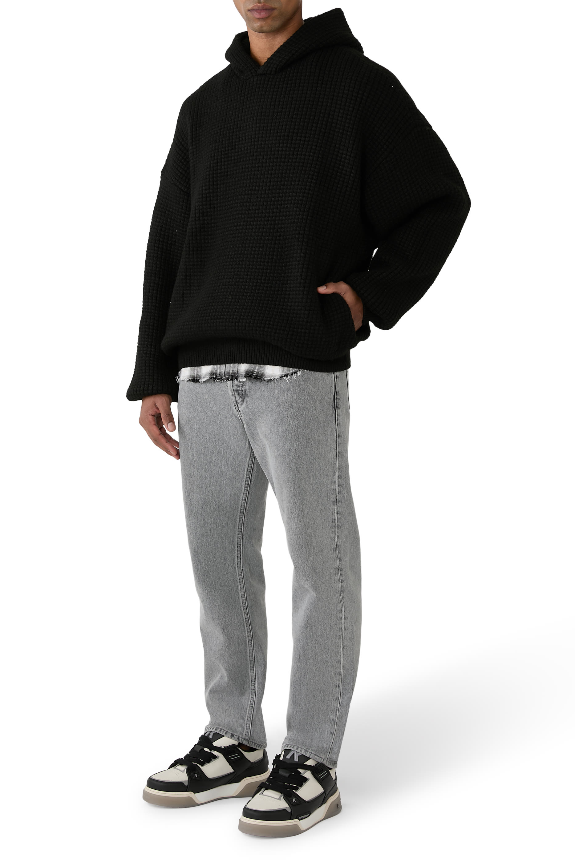 سنيكرز ستوديو