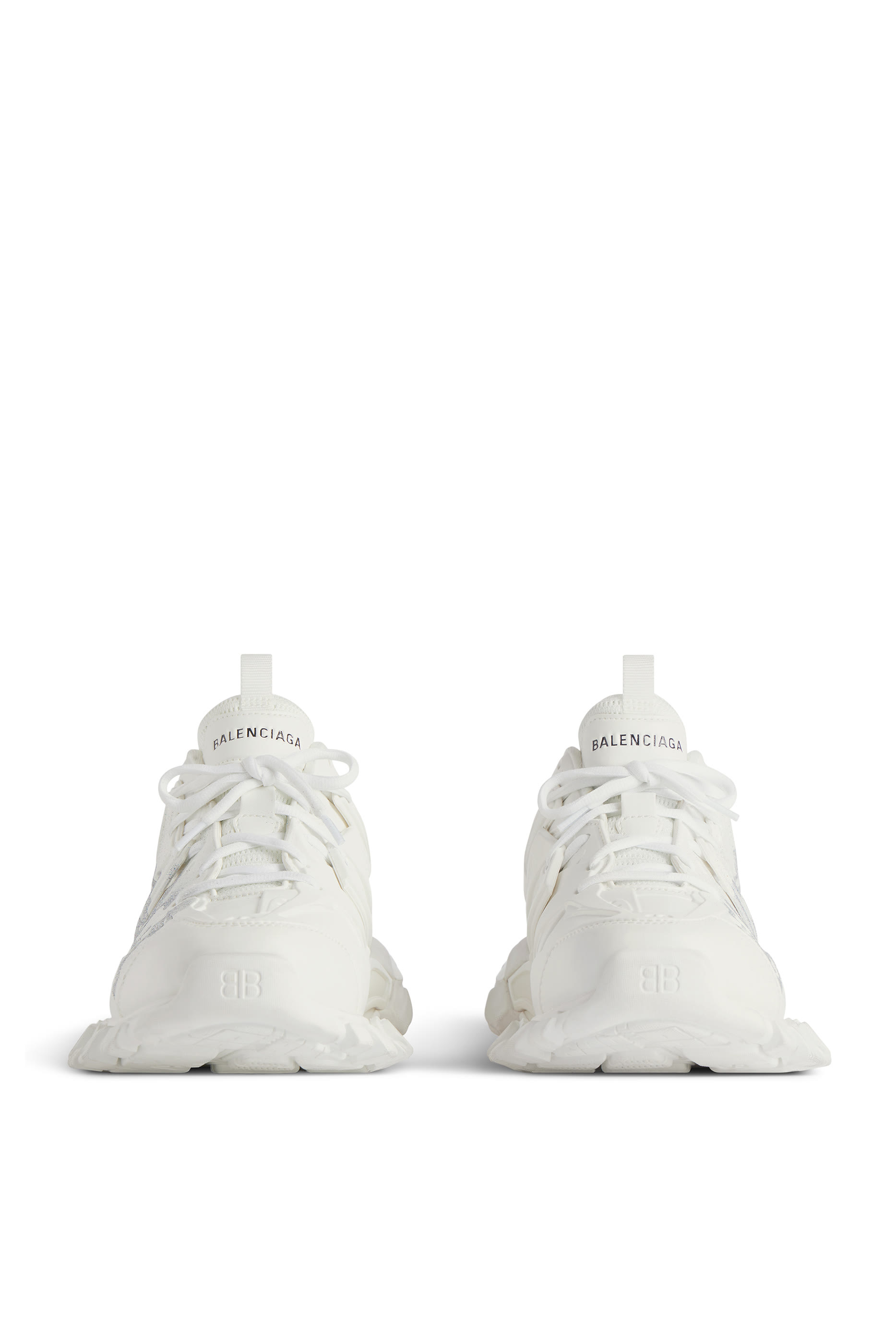 سنيكرز تراك بنقشة بشعار الماركة بتصميم طلاء أظافر للنساء