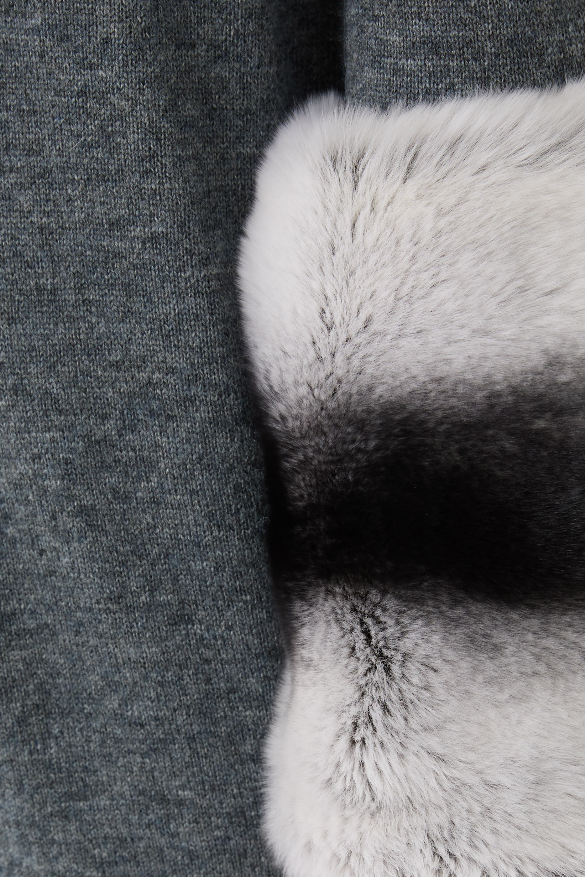 كارديجان طويل بأساور