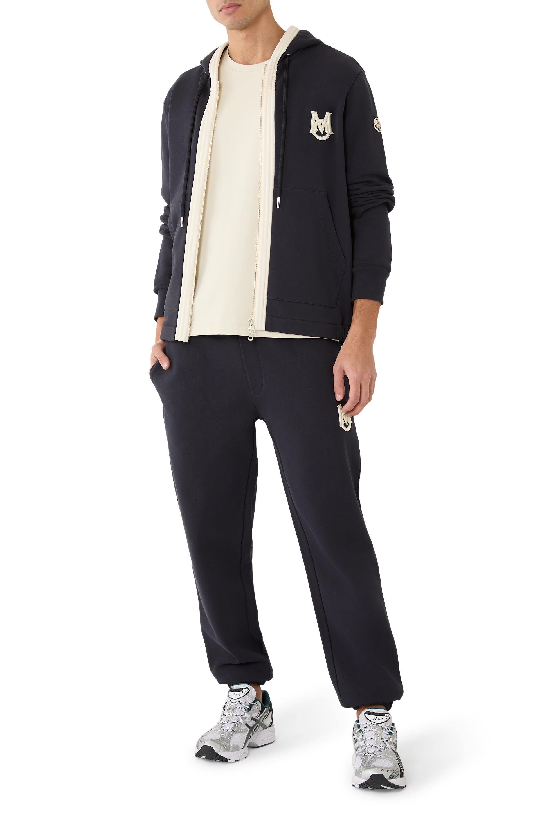 بنطال رياضي بشعار الماركة