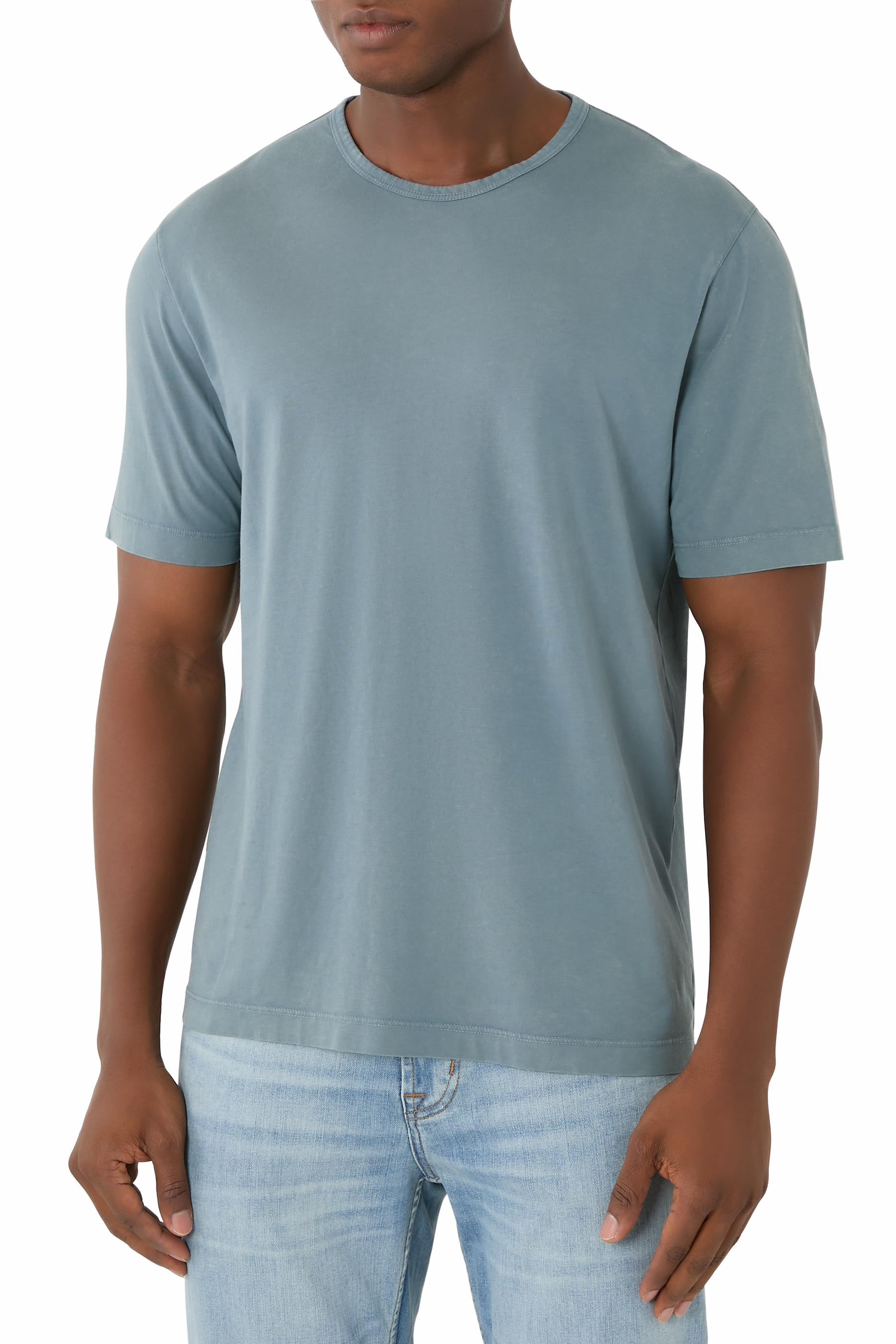 تيشيرت بياقة ضيقة مضلعة