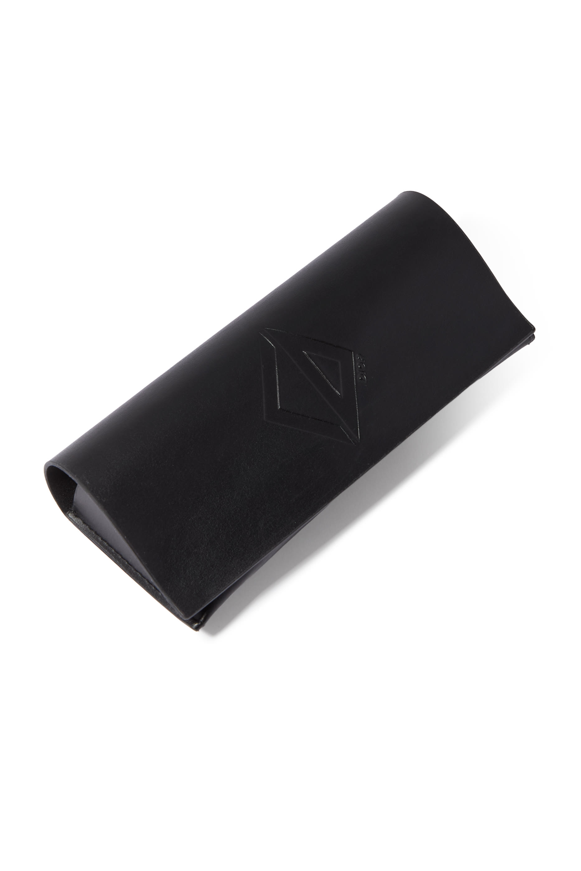 نظارة شمسية بي 8 يو بشعار الماركة