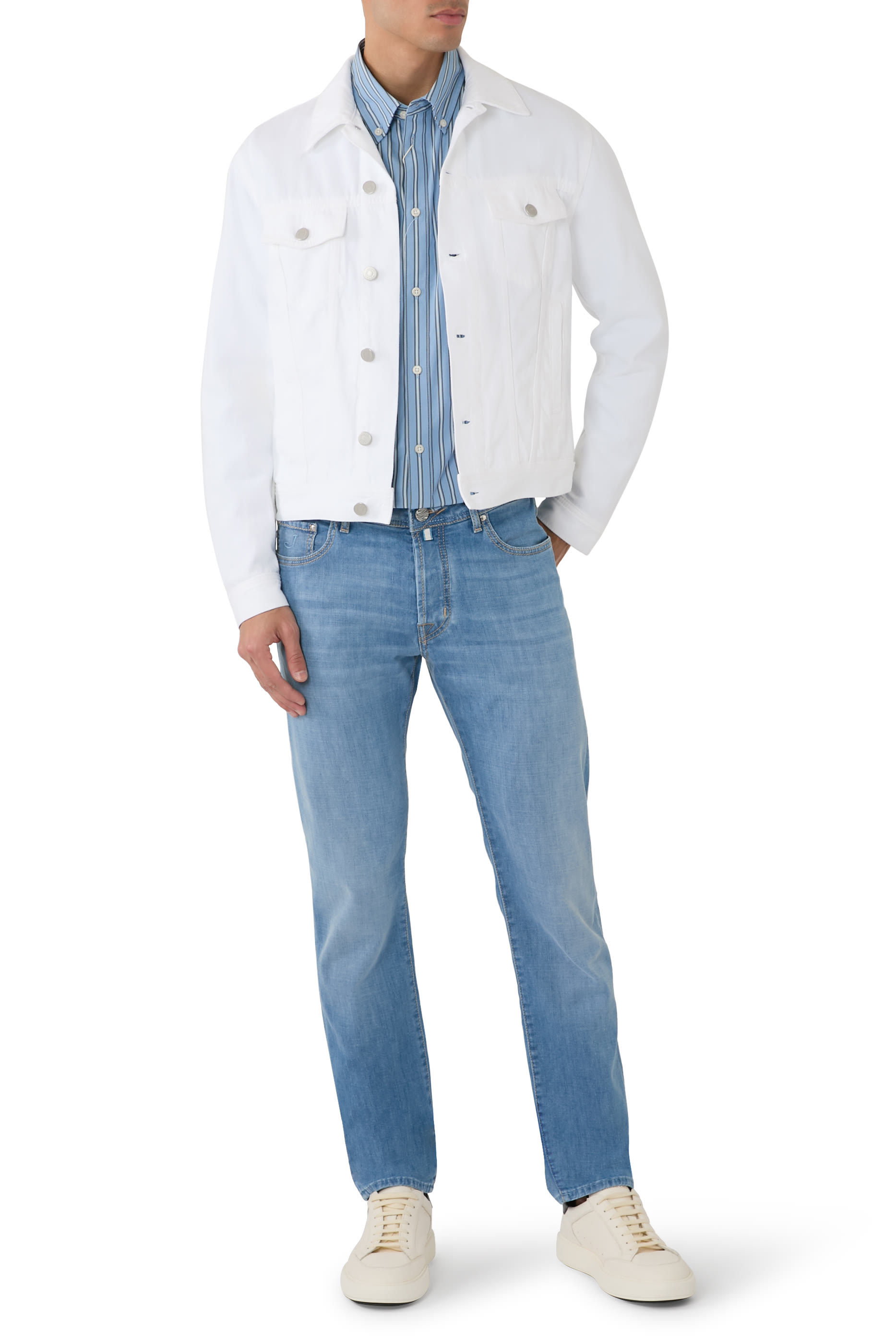 جاكيت تراكر