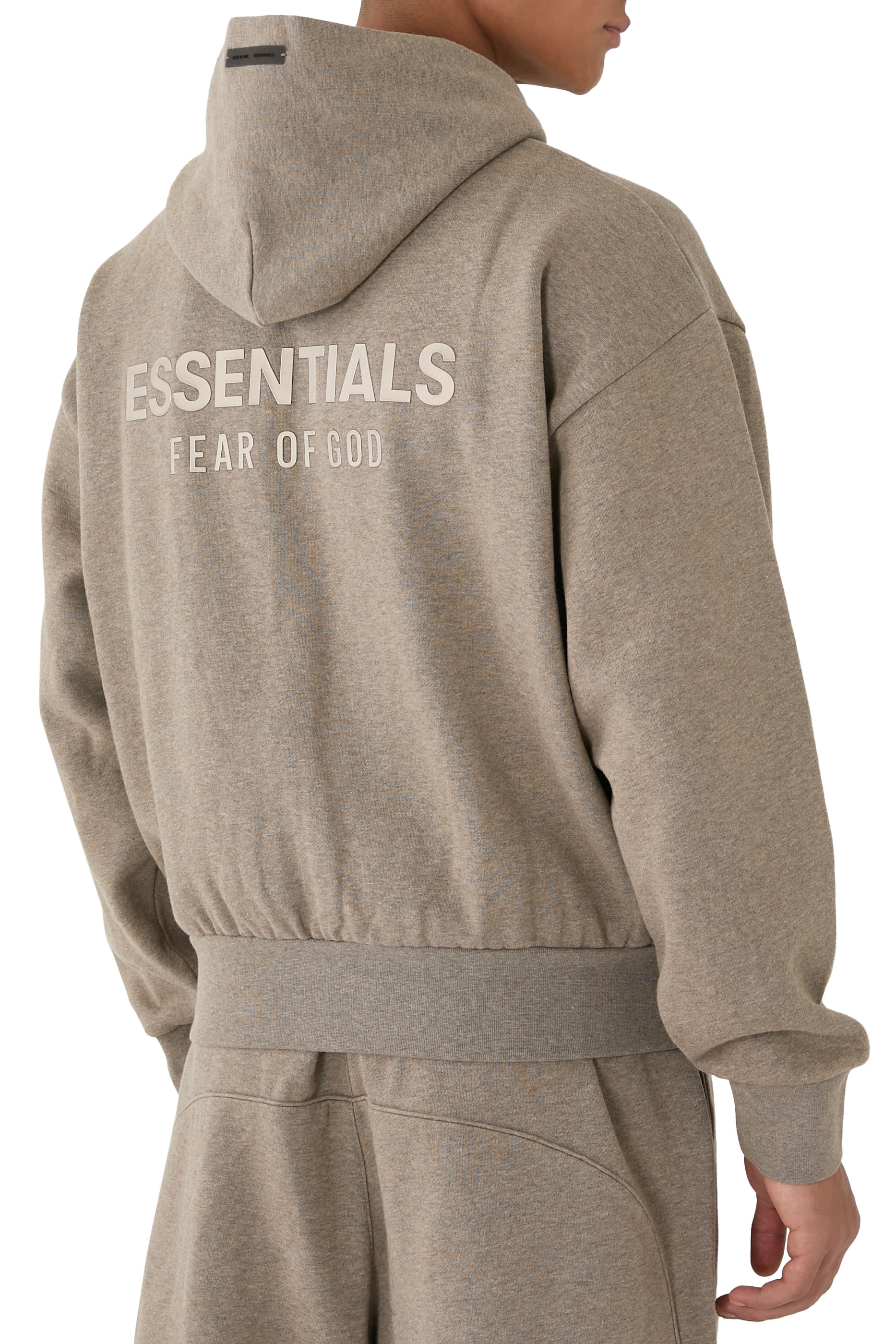 هودي بقصة كلاسيكية بسحاب صوف