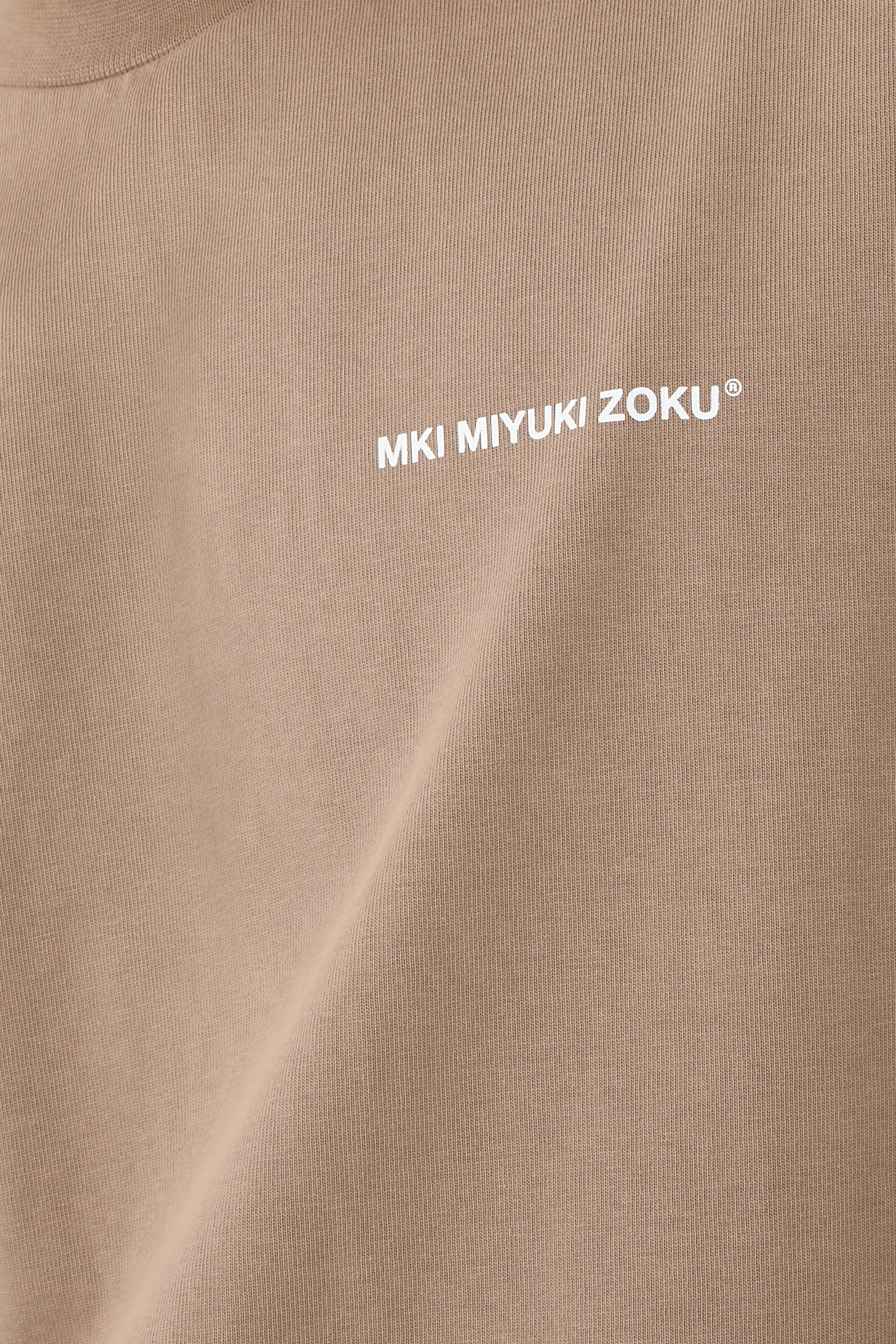 تيشيرت يونيفورم