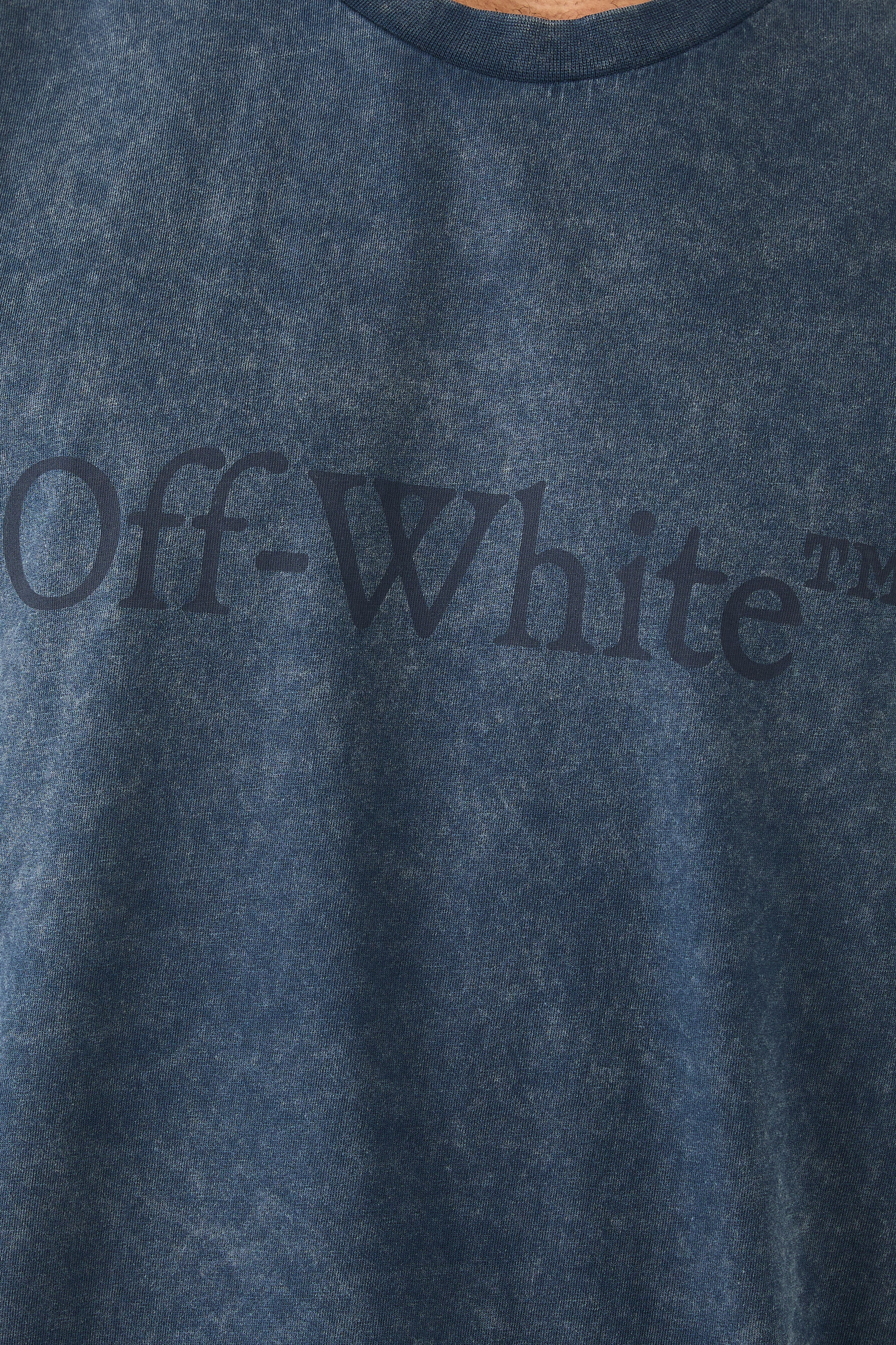 تيشيرت لوندري بلا أكمام