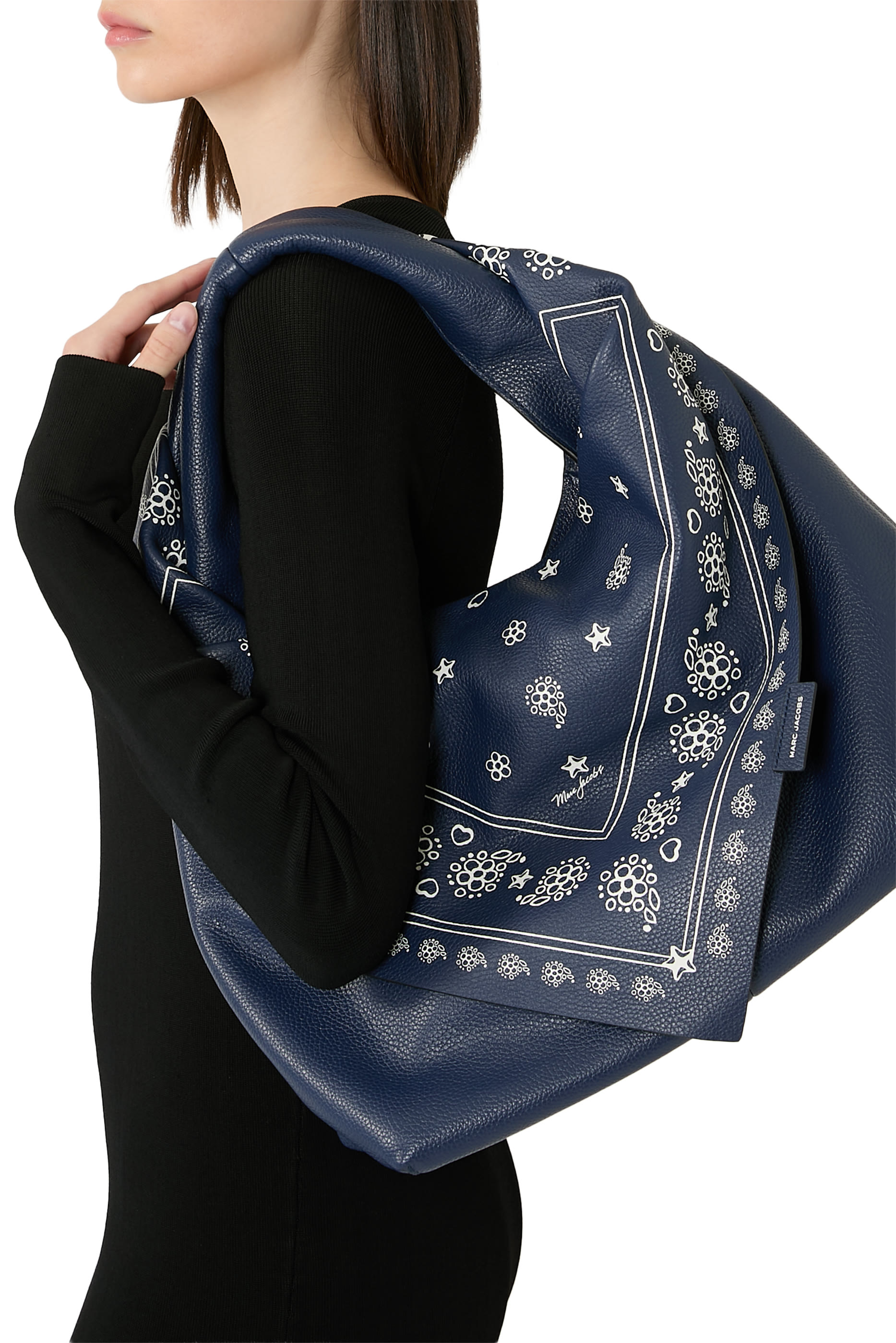 حقيبة ساك بنقشة باندانا