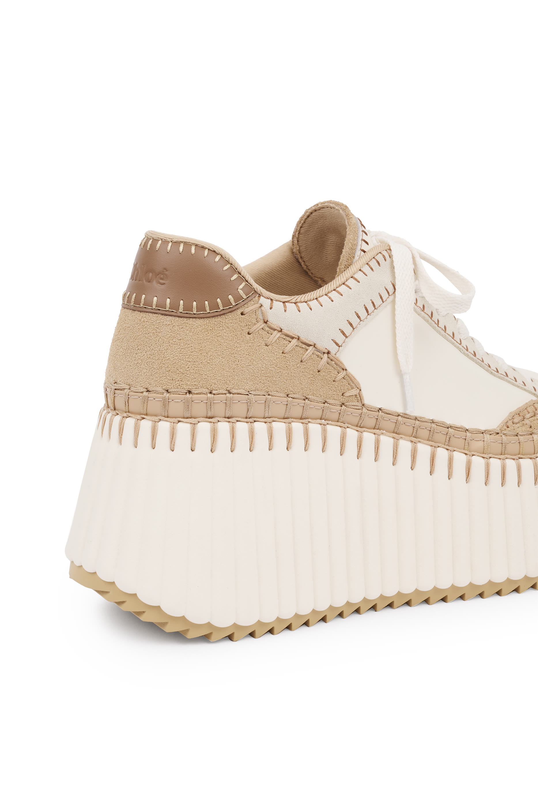 سنيكرز ناما بنعل ويدج