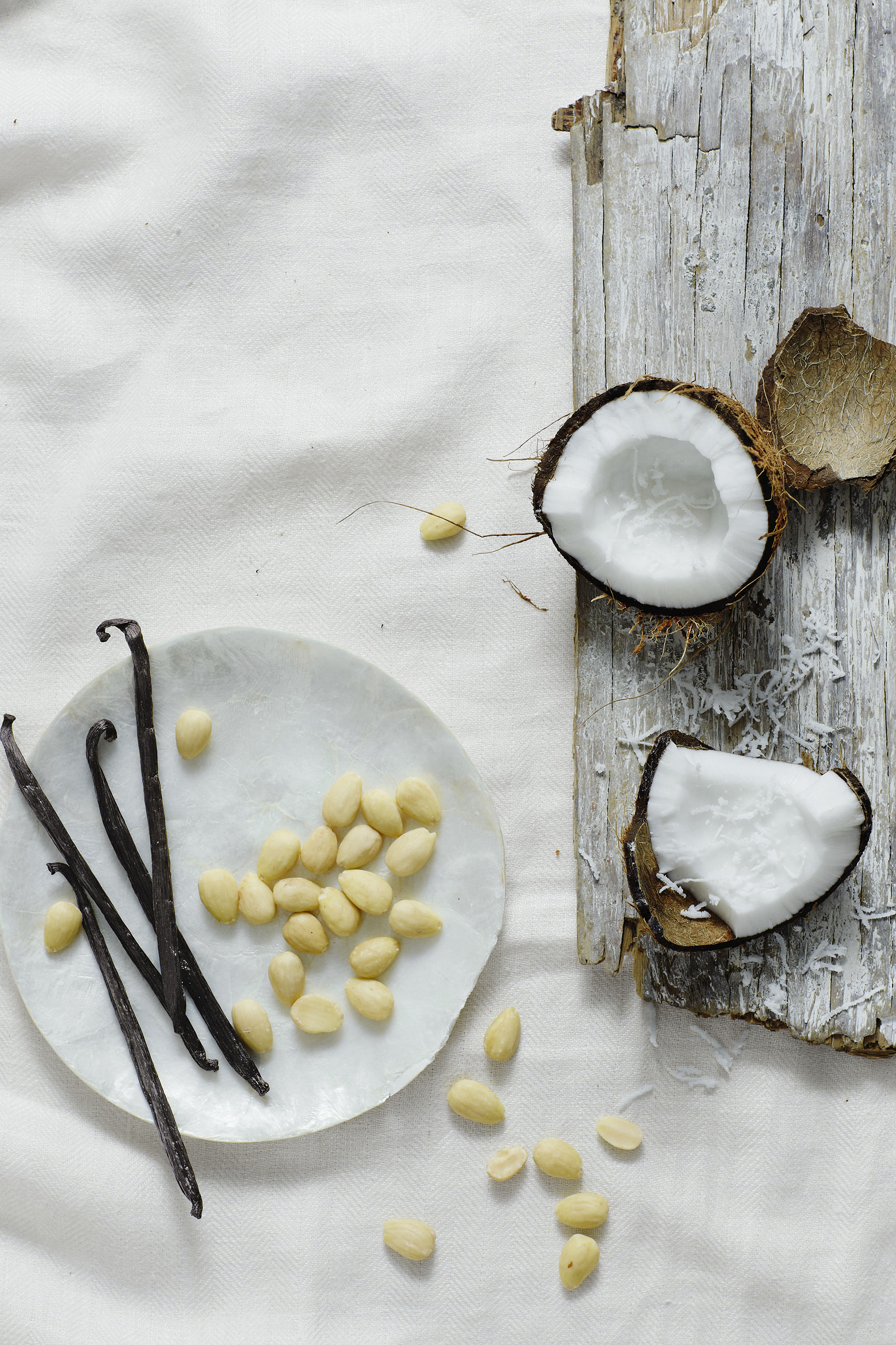 مجموعة هدايا سيشيل لليدين والأظافر