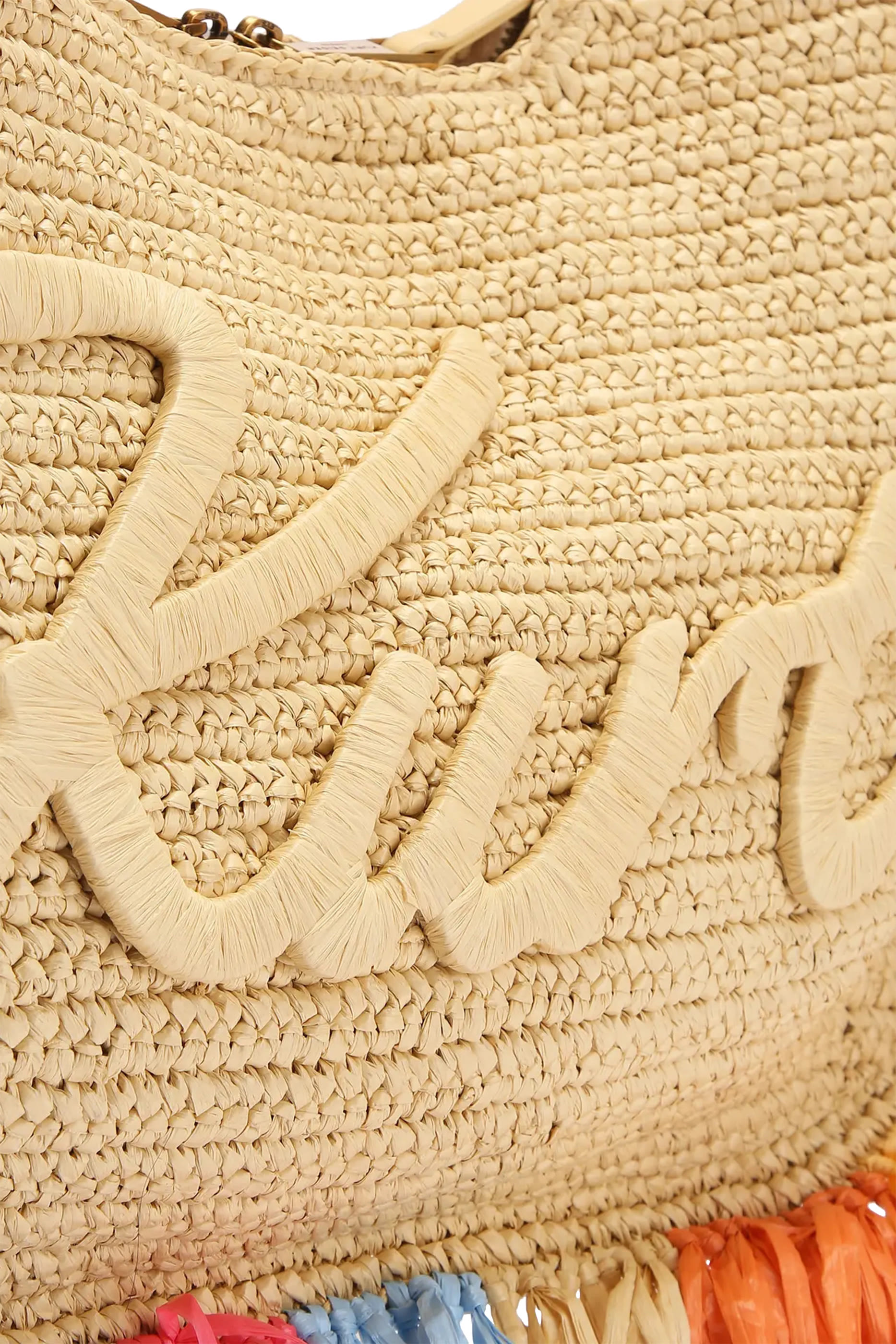 حقيبة هوبو كبيرة بشعار الماركة وشرابات