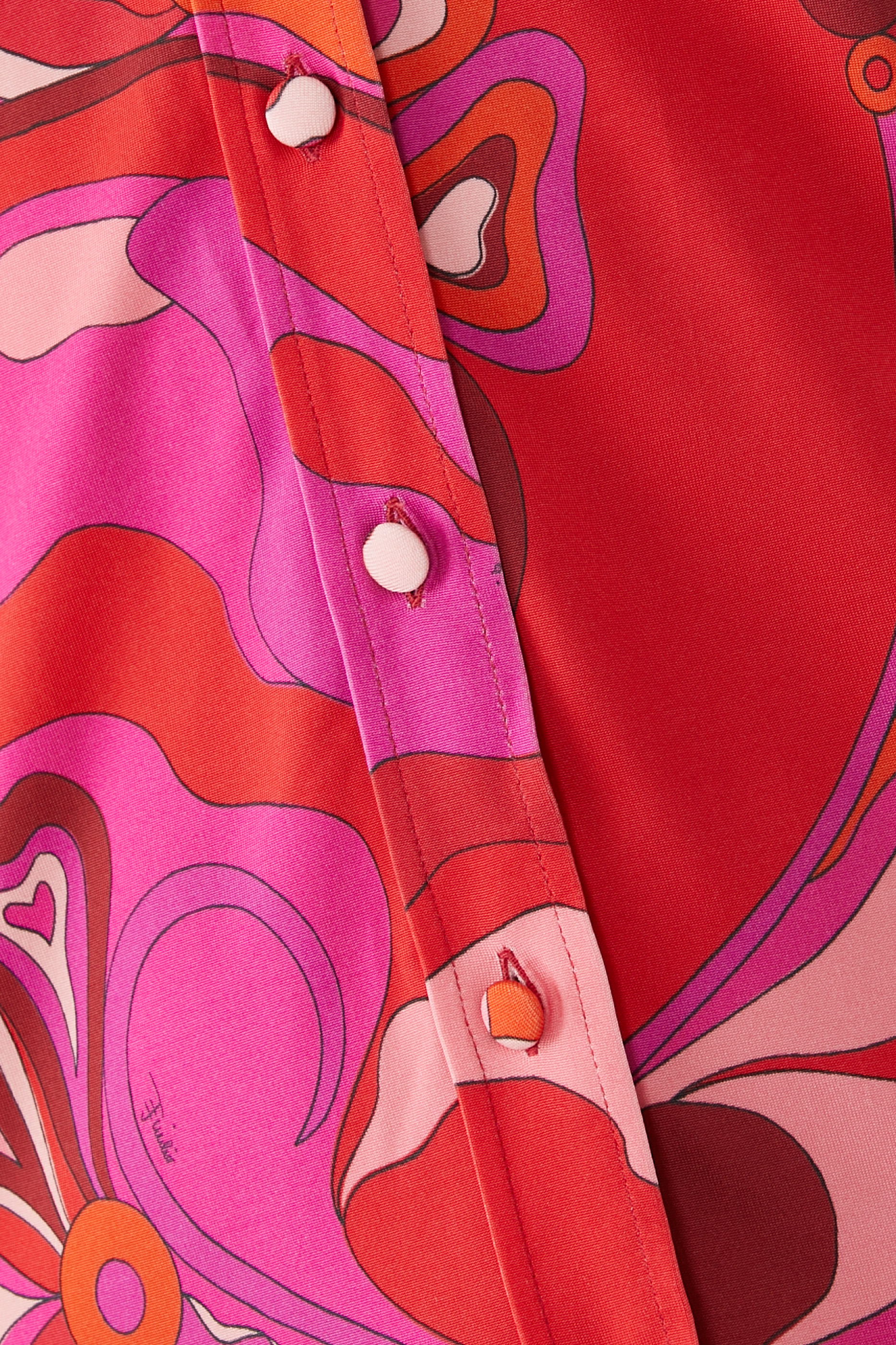 قميص بنقشة أوركيد