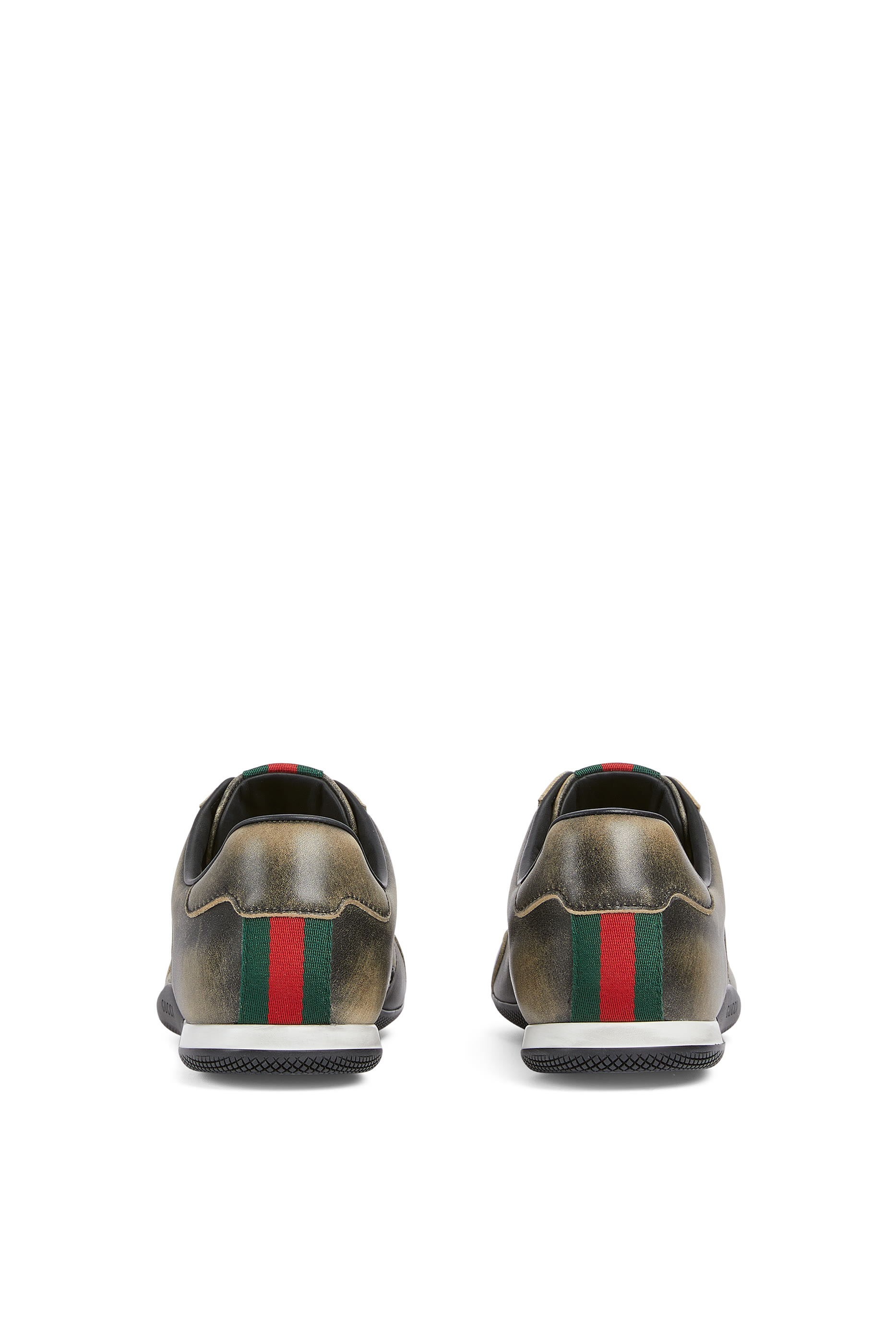 سنيكرز شيفت