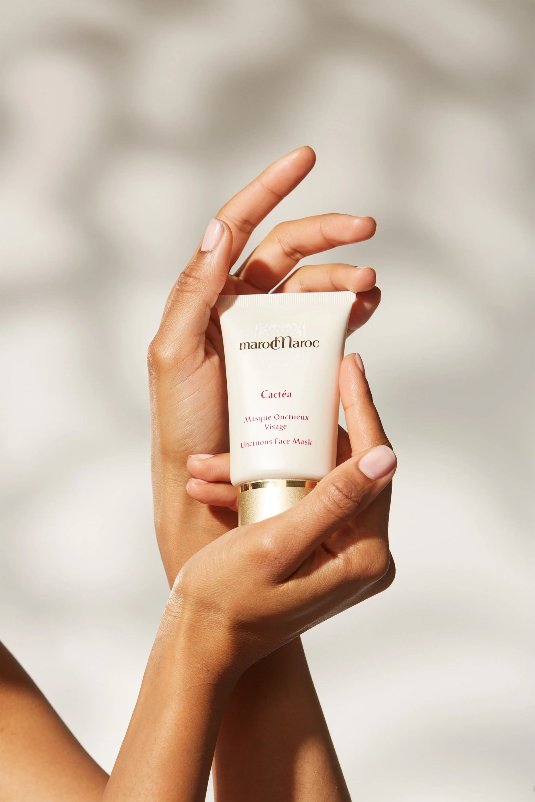 قناع كاكتيا زيتي للوجه