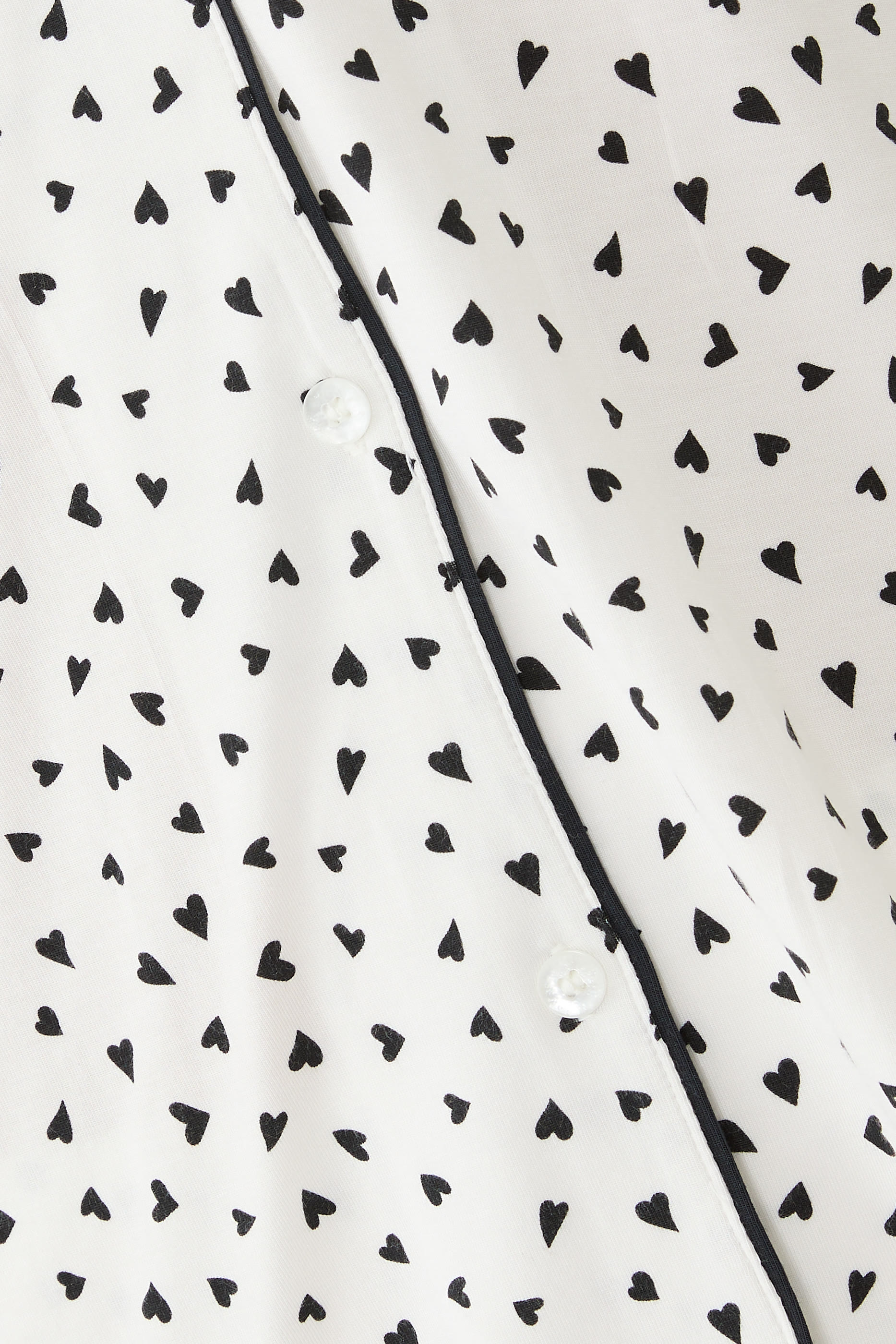 طقم بيجامة طويل بطبعة غيزيل تينسيل موديل 