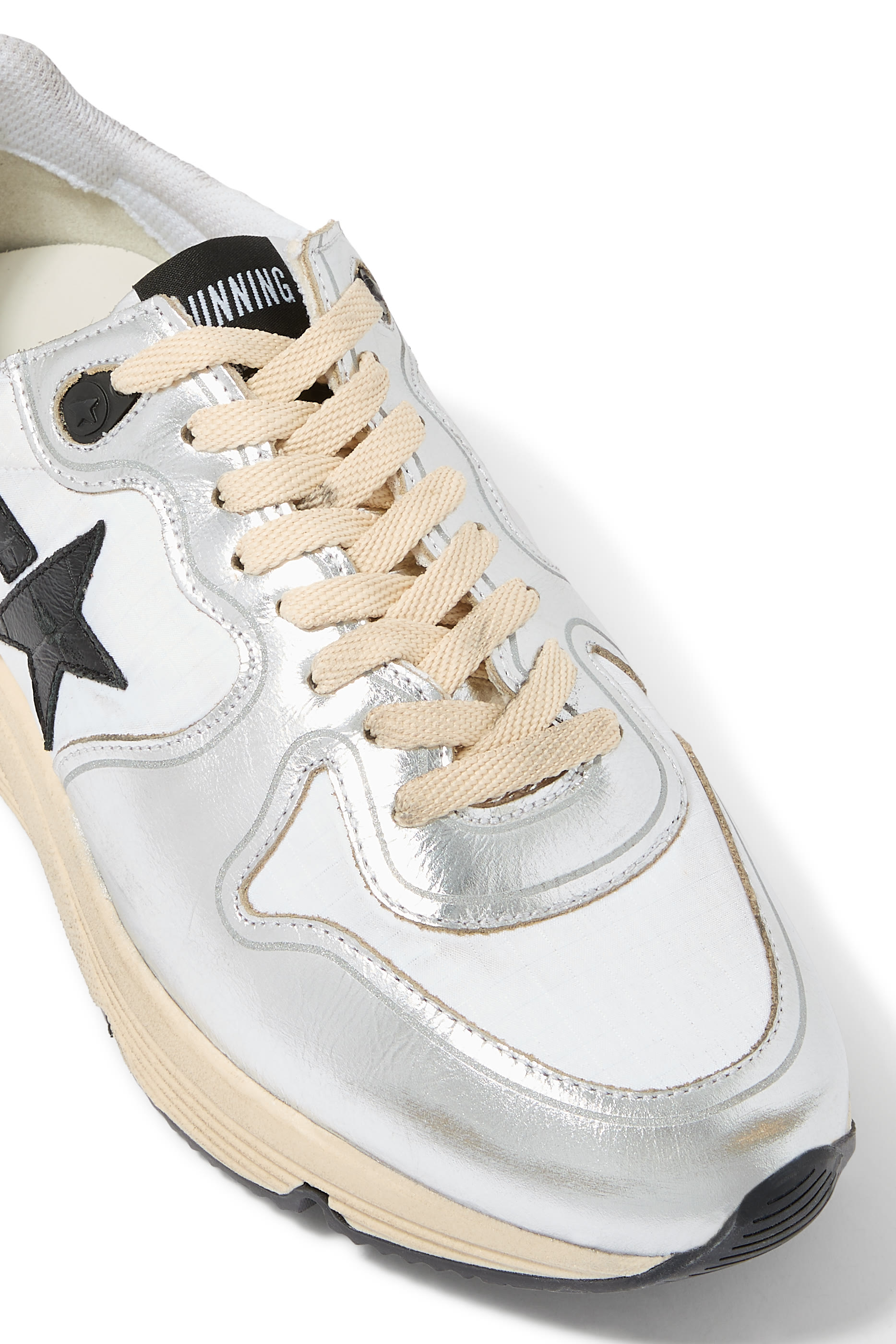 سنيكرز للجري بنعل سميك جلد