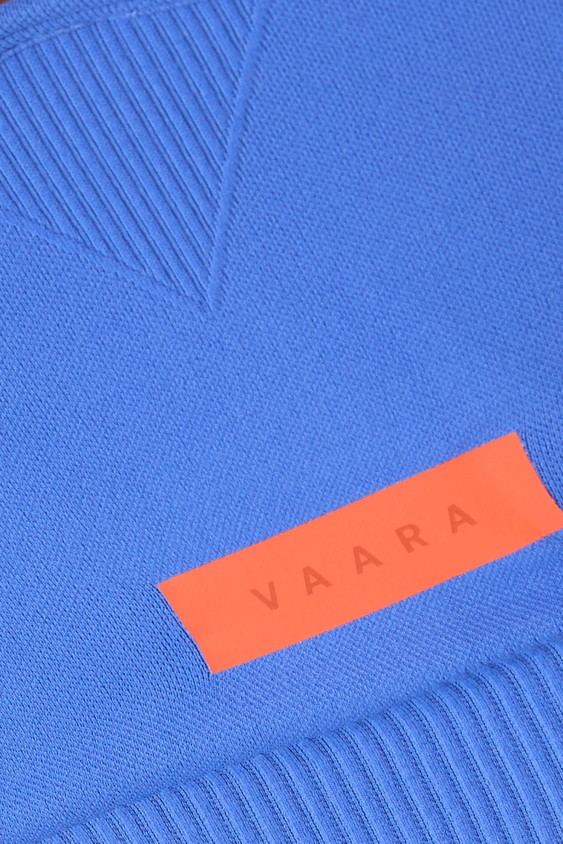 حمالة صدر منسوجة بلا حياكة