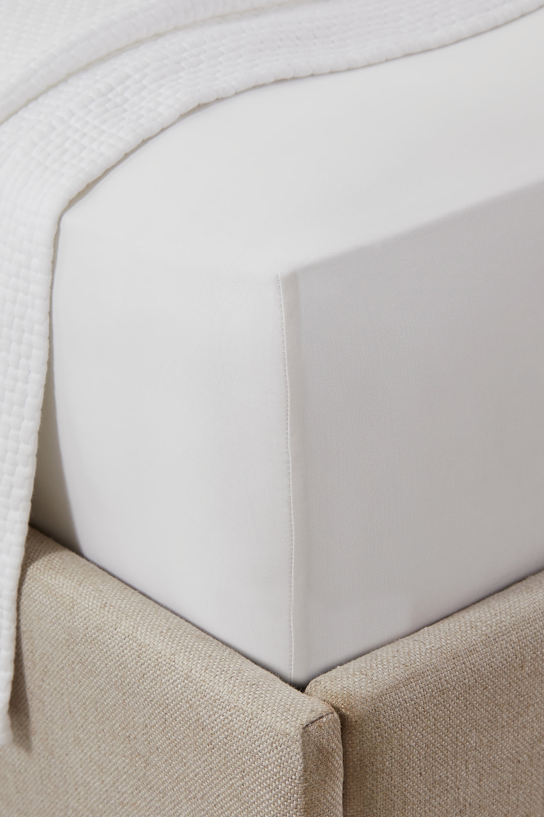 شرشف ألبا بحواف مطاطية عميقة