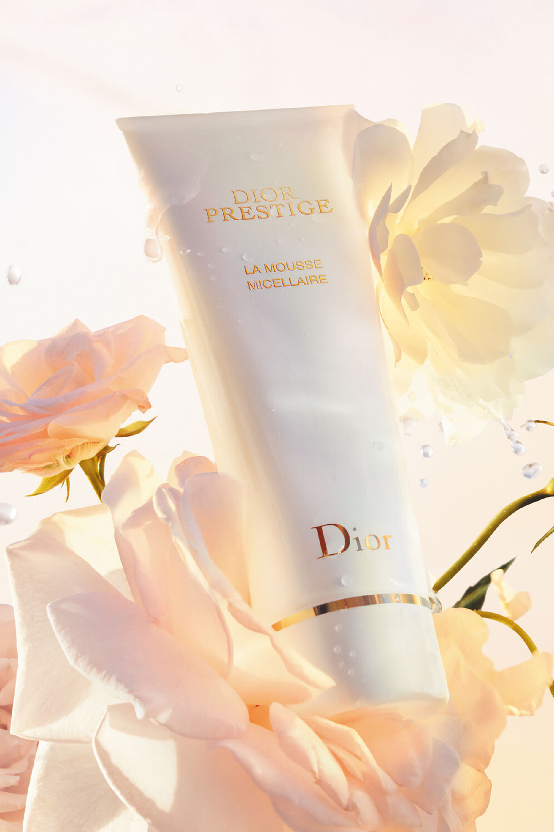 غسول ميسيلار رغوي ديور برستيج