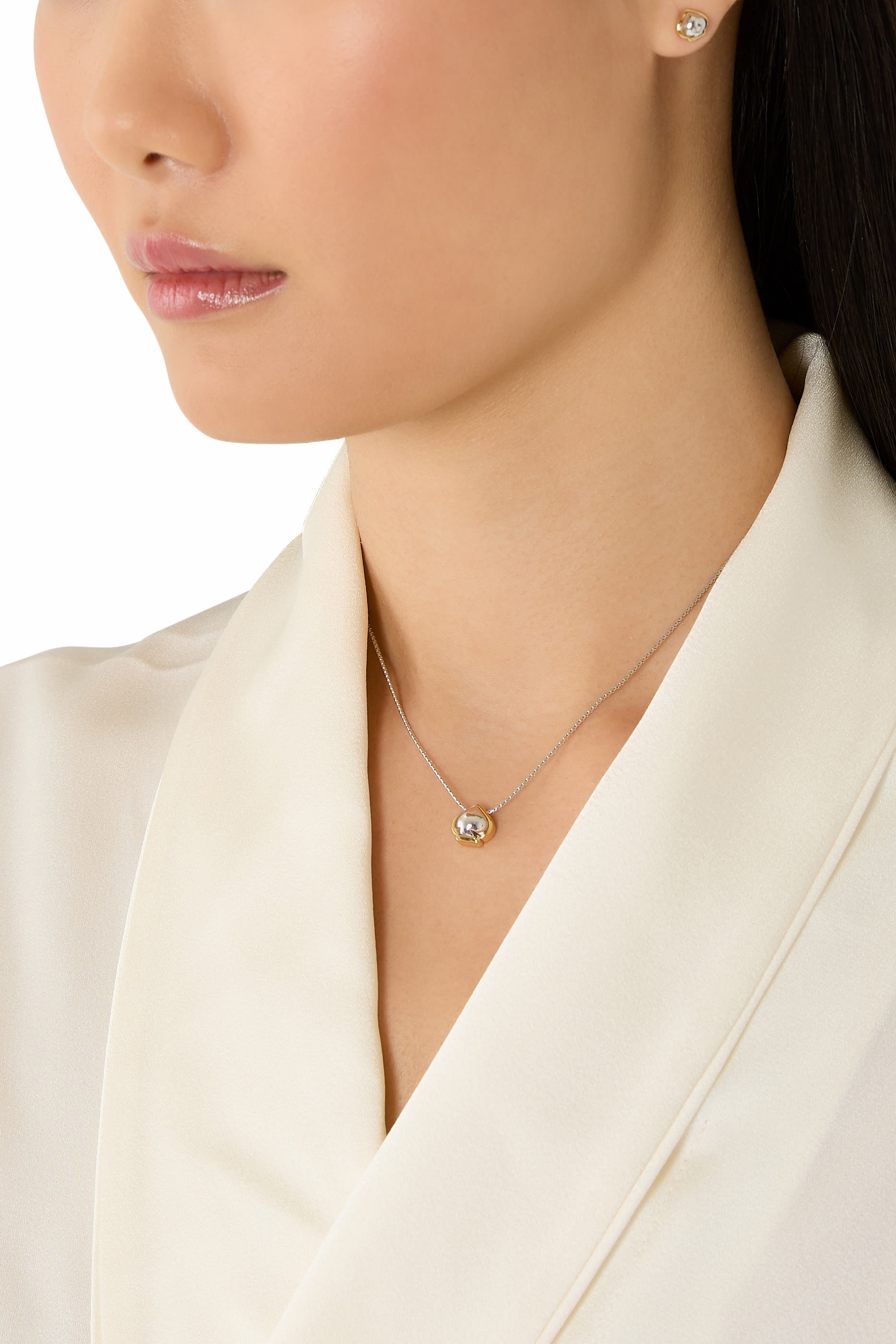 أقراط صغيرة منحوتة بالشكل البستوني، معدن مطلي ومشابك من فولاذ صحي