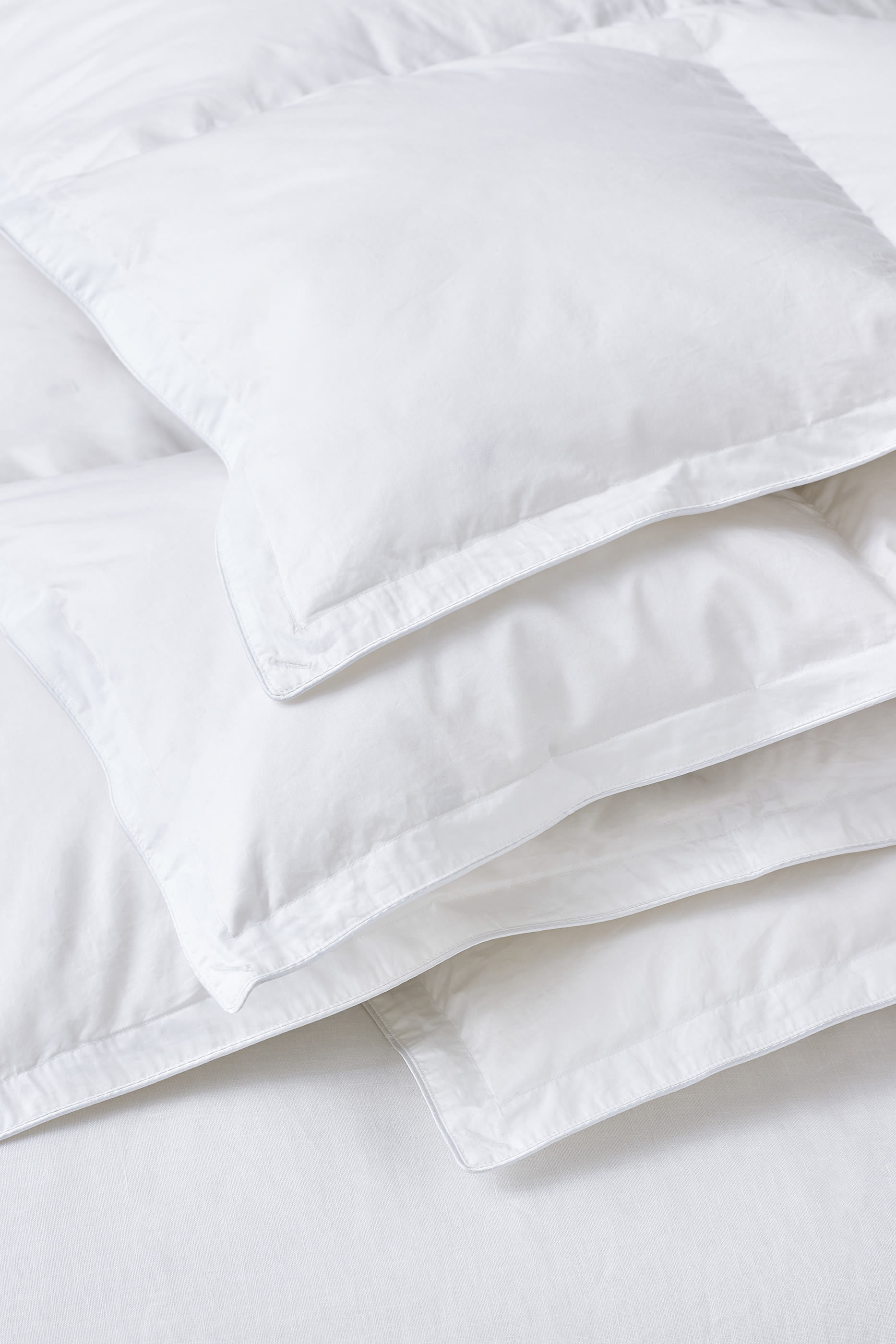 لحاف مبطن بزغب كندي، بمعدل دفئ 10.5&nbsp;