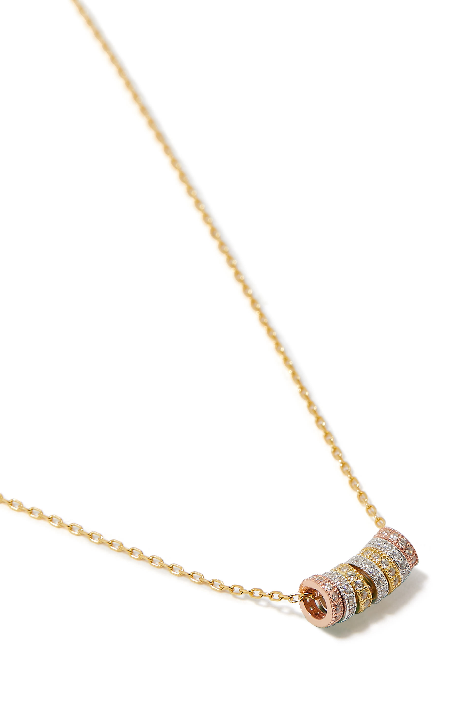 قلادة غايا مرصعة بأحجار بافيه