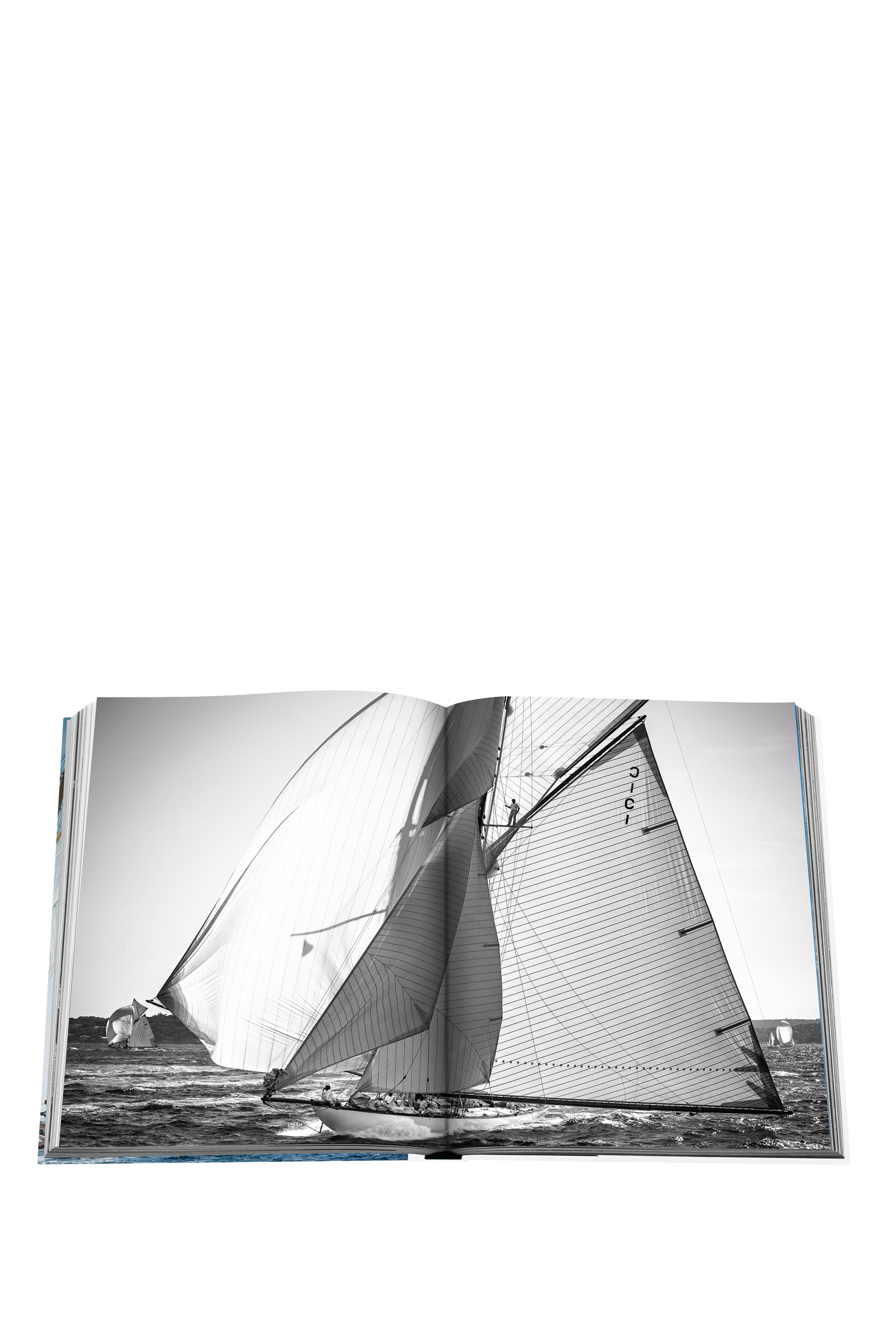 كتاب سان تروبيه ياتينج