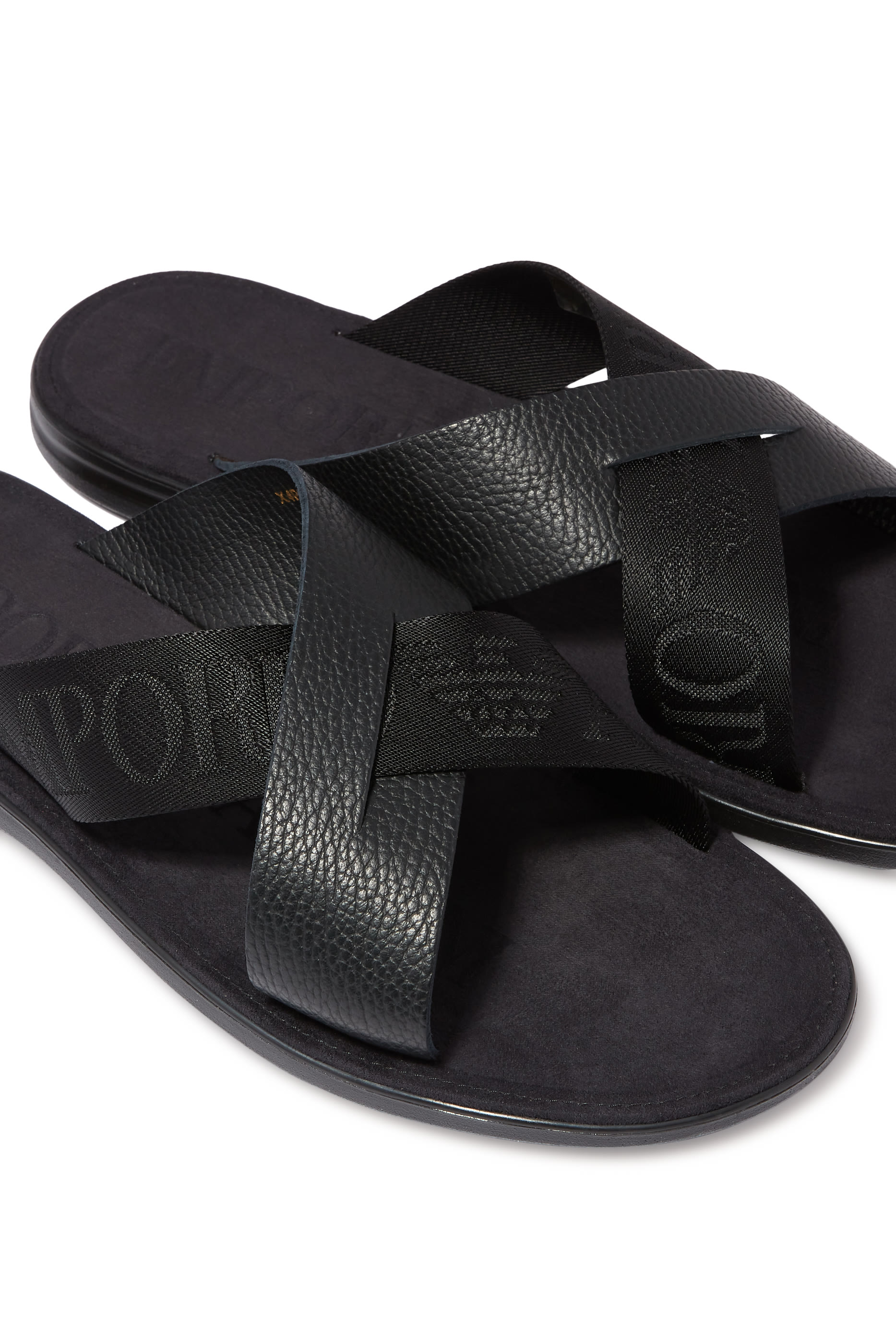 صندل جلد كريس كروس بشعار الماركة