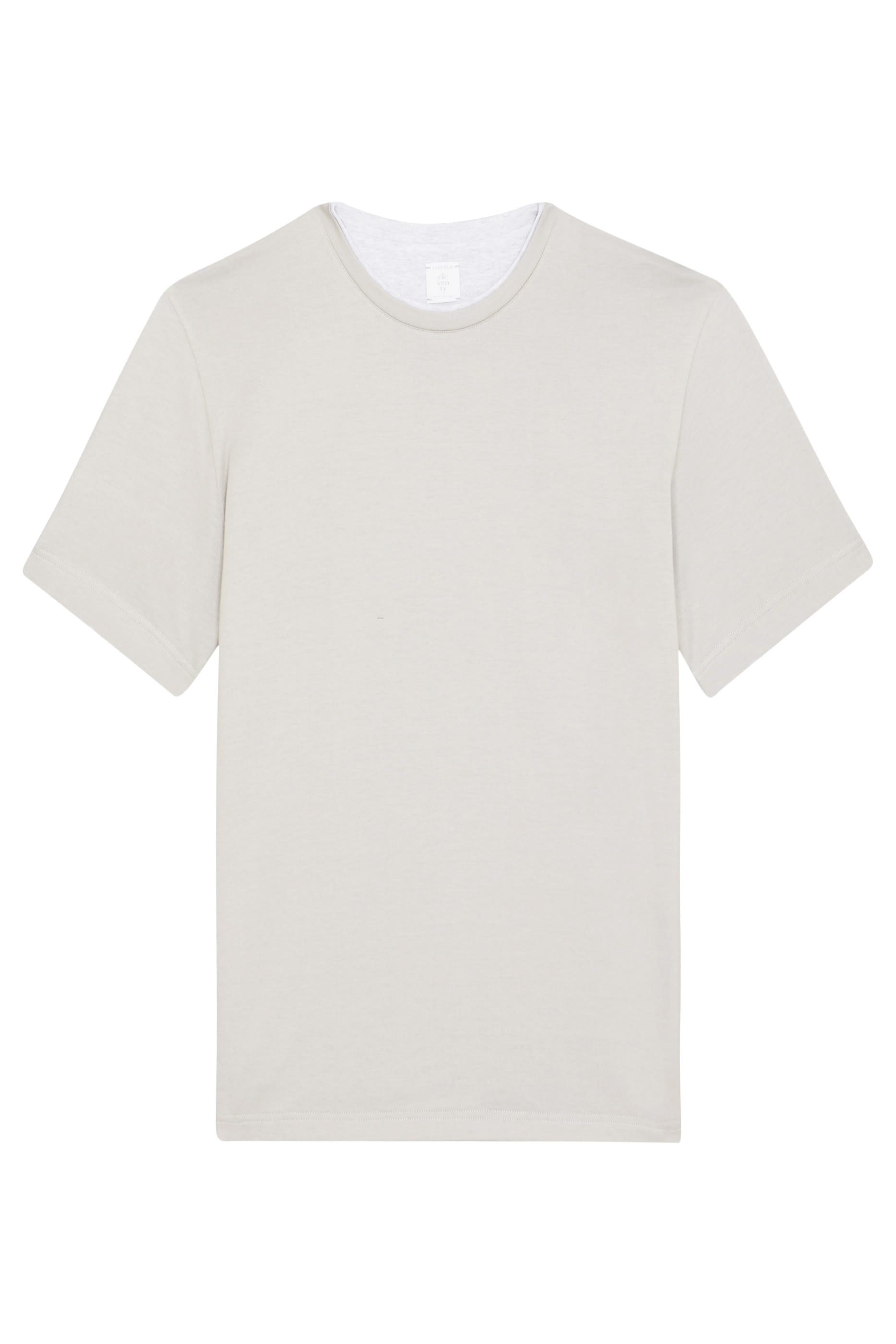 تيشيرت بياقة ضيقة