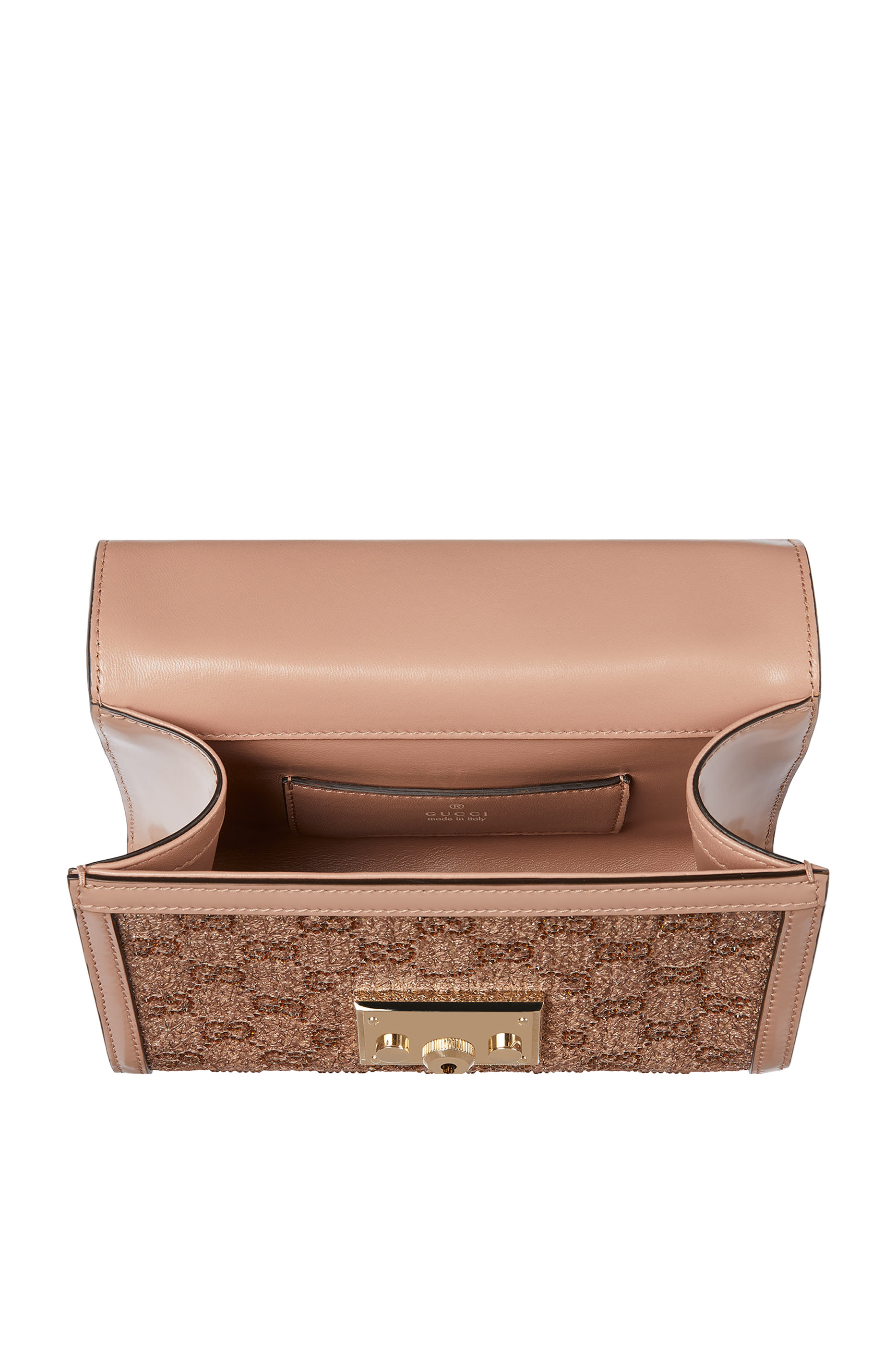 حقيبة صغيرة بيد علوية وقفل