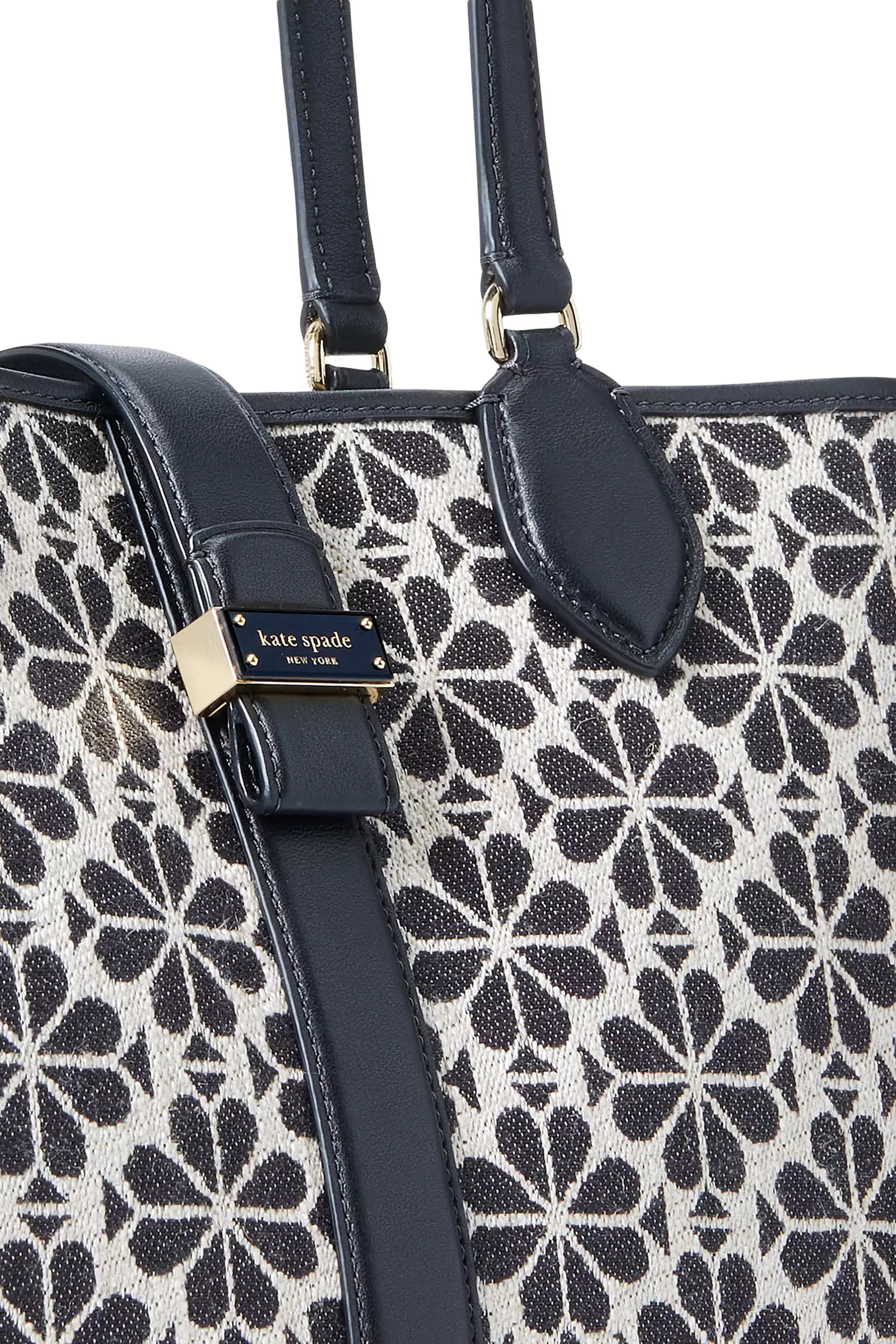 حقيبة يد متوسطة بنقشة زهور بالشكل البستوني جاكار