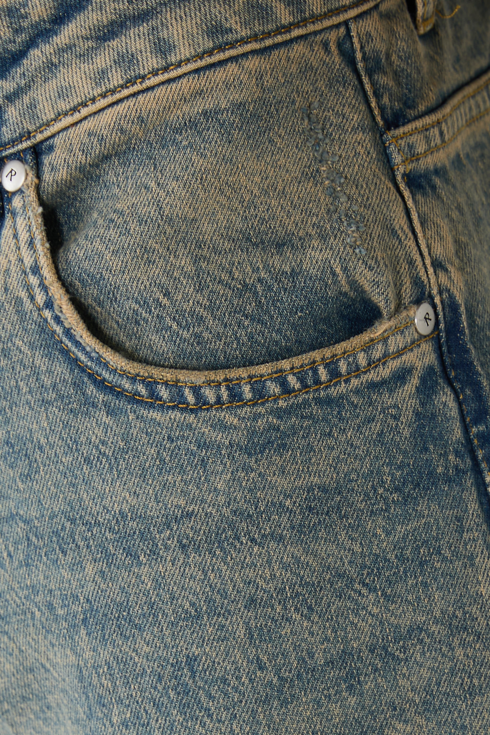 بنطال جينز ار 2 بقصة ساق مستقيمة