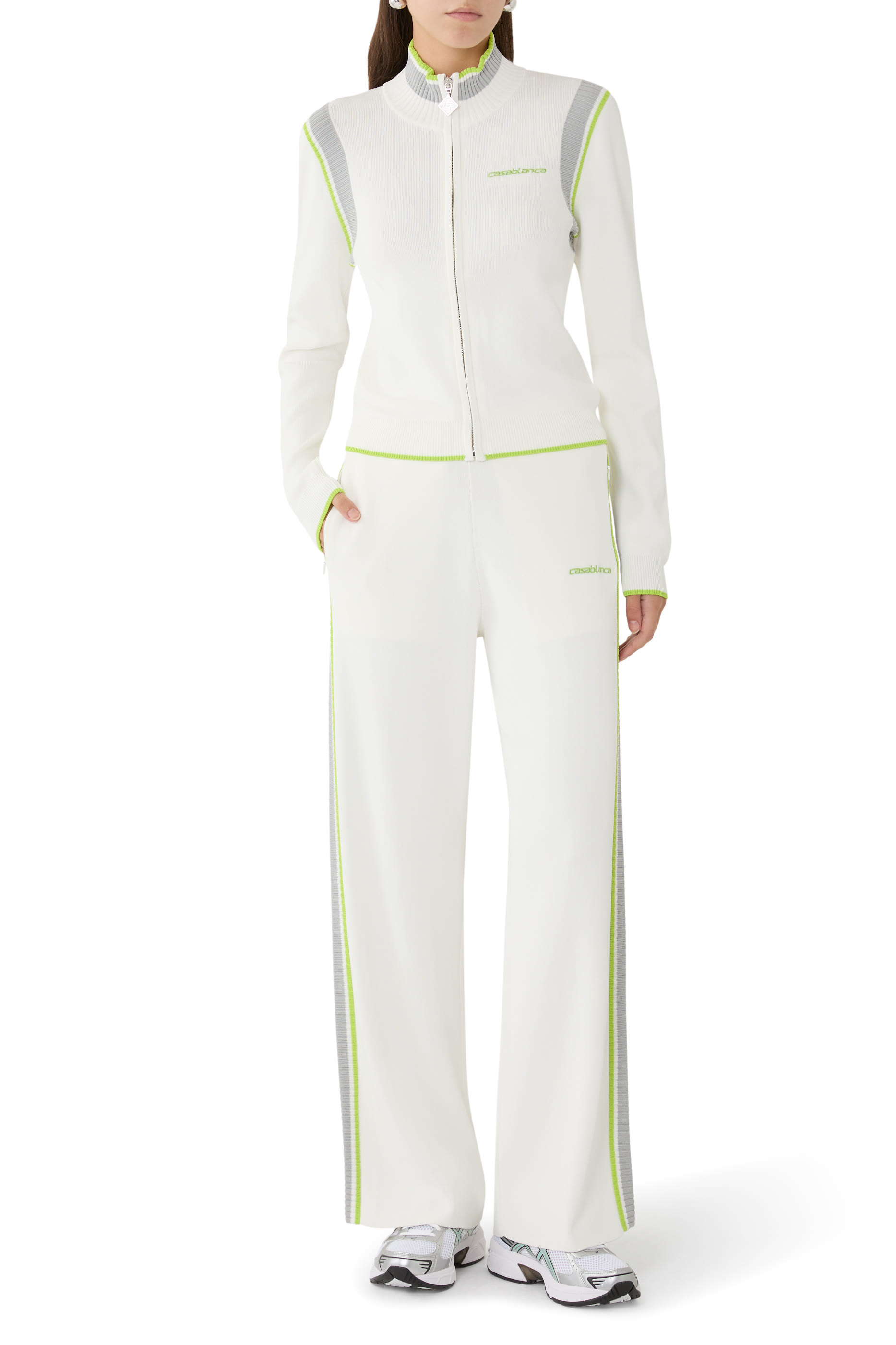 جاكيت تنس بسحاب