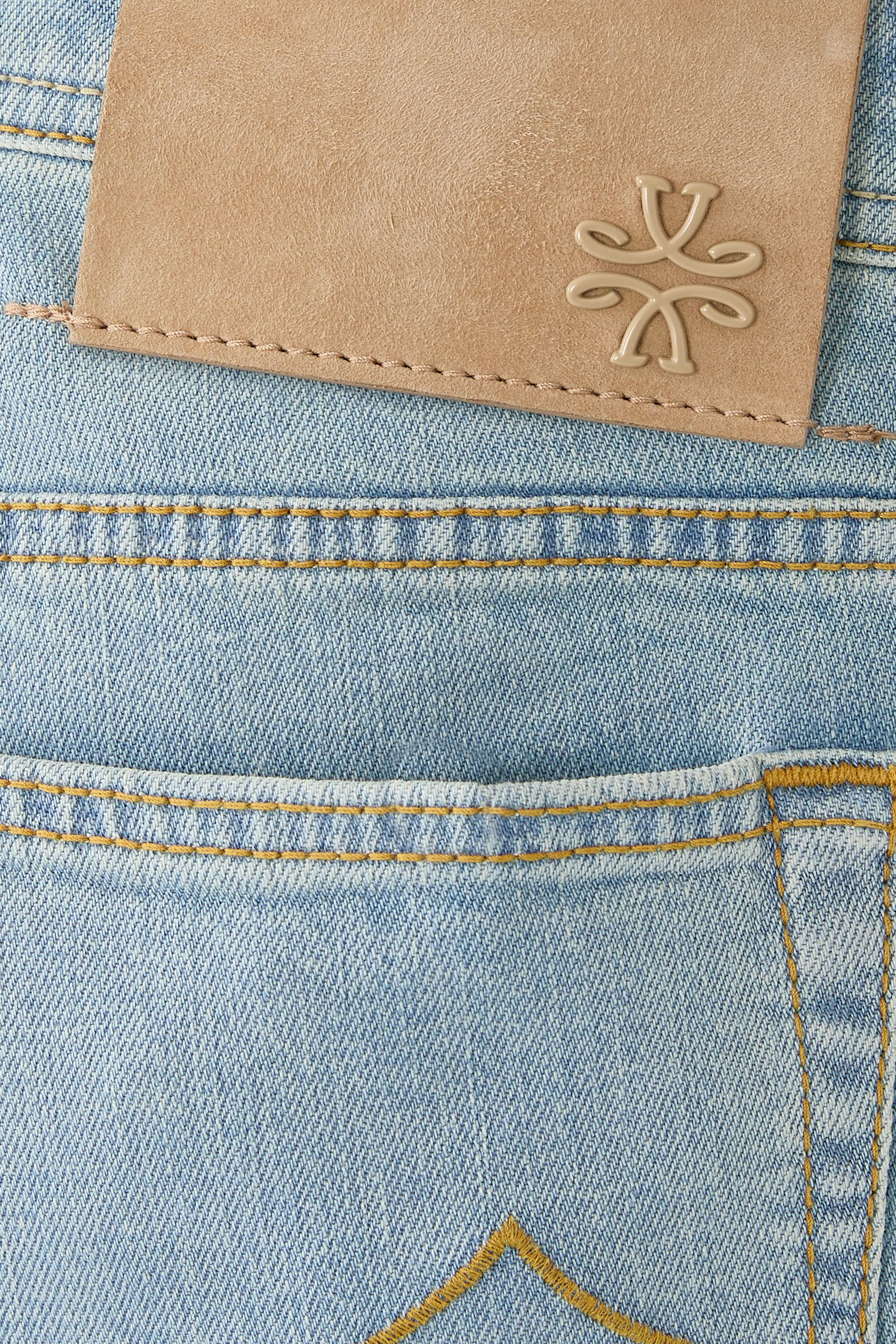 بنطال جينز بارد بقصة ضيقة عادية وخمسة جيوب