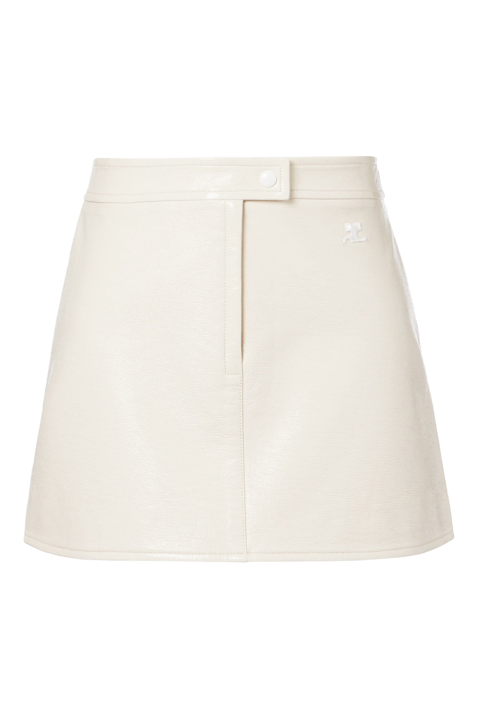 تنورة فينيل قصيرة