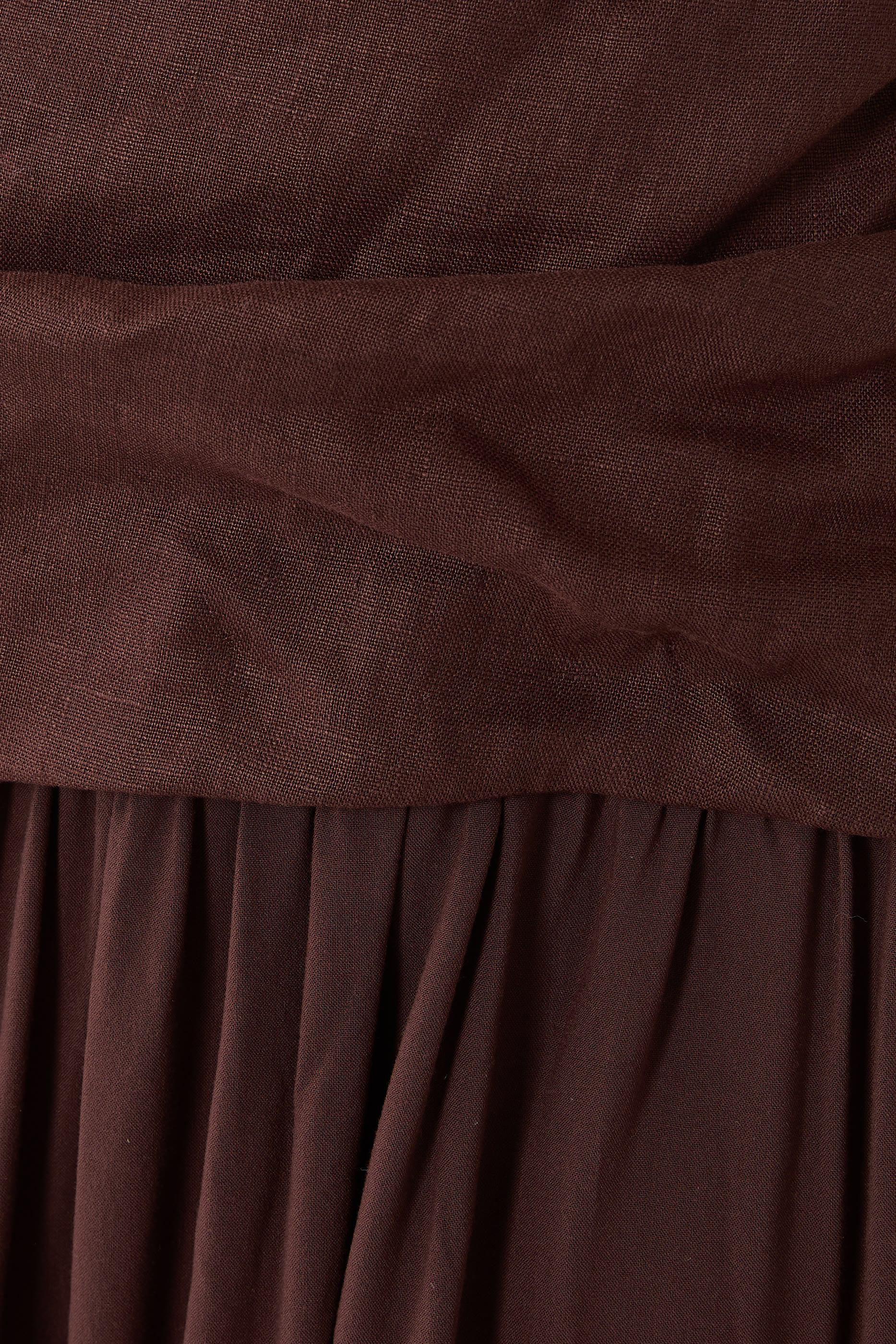 فستان تالي طويل