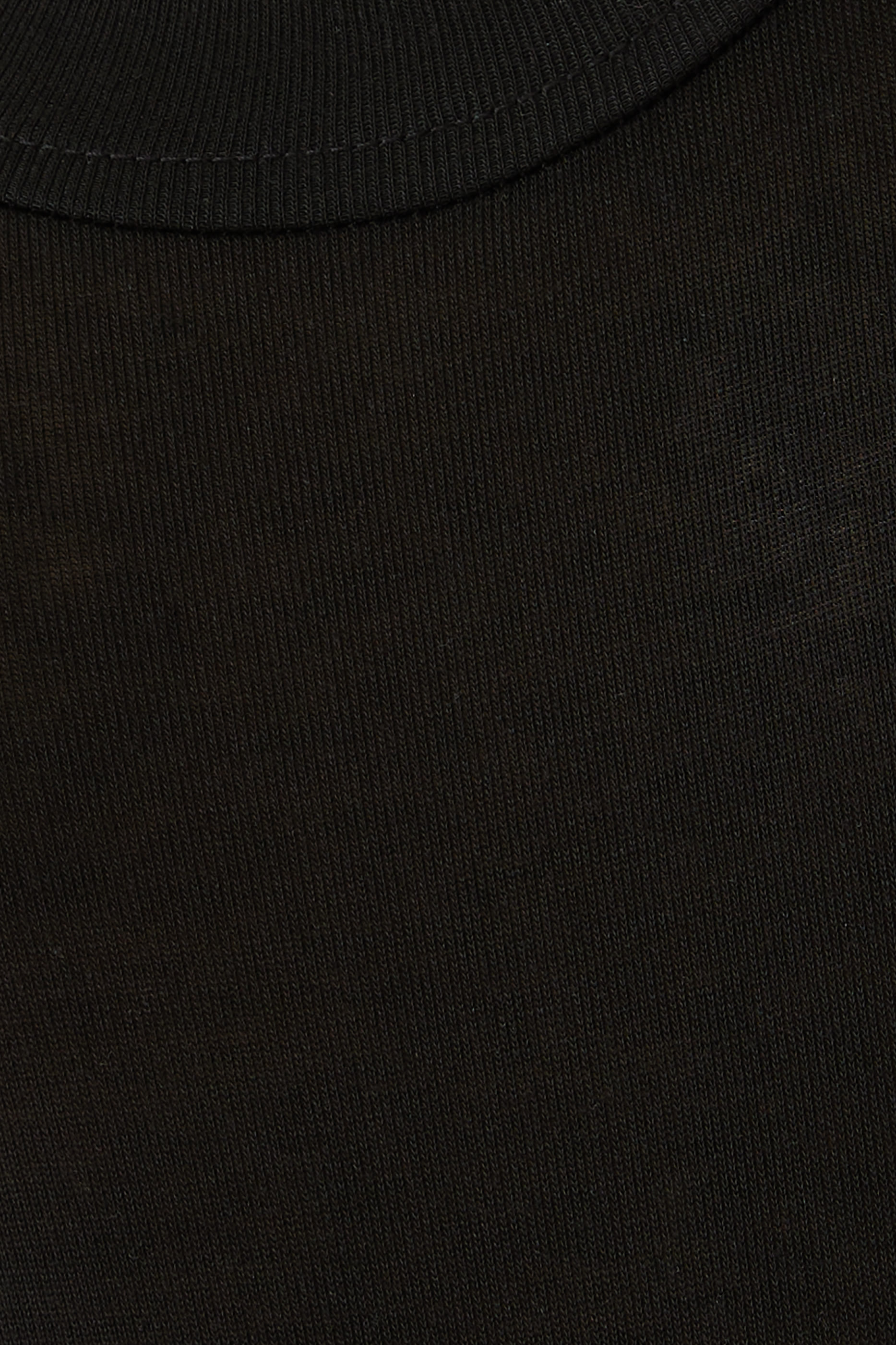 بودي سوت بياقة مستديرة