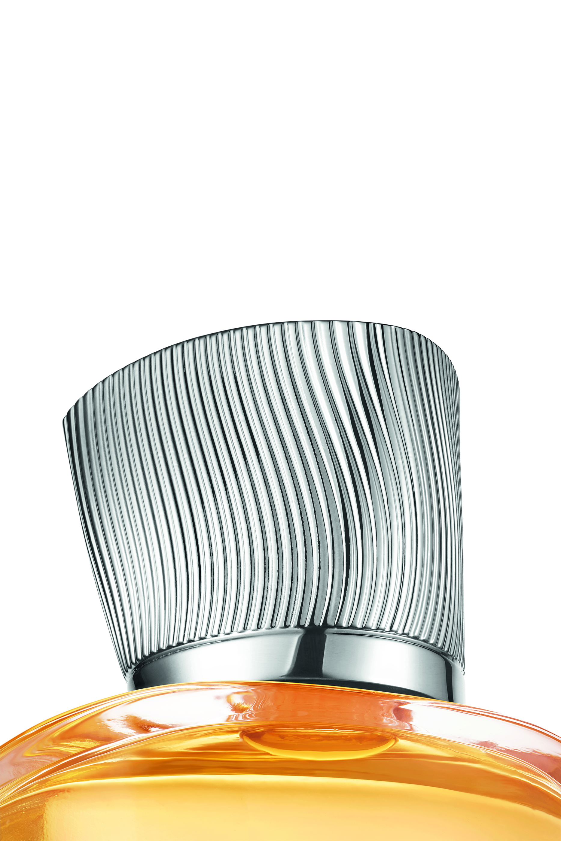 عطر إيراغون مركز