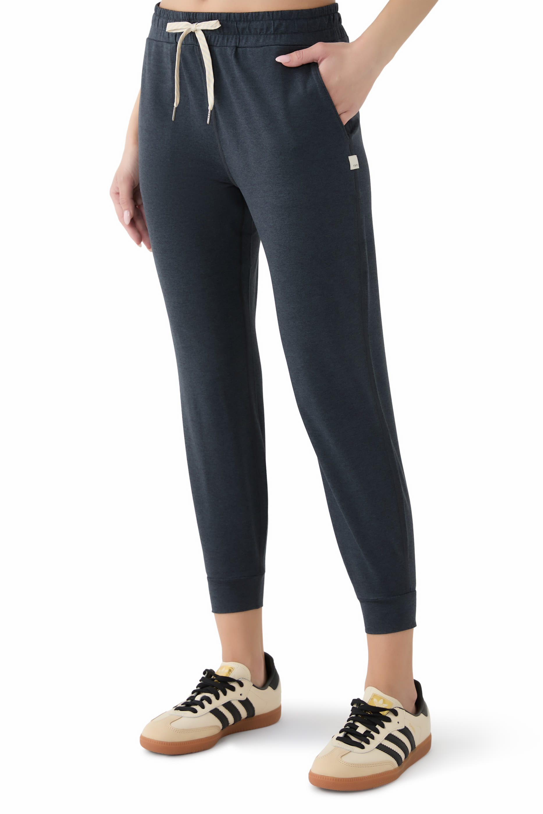 بنطال رياضي بيرفورمنس