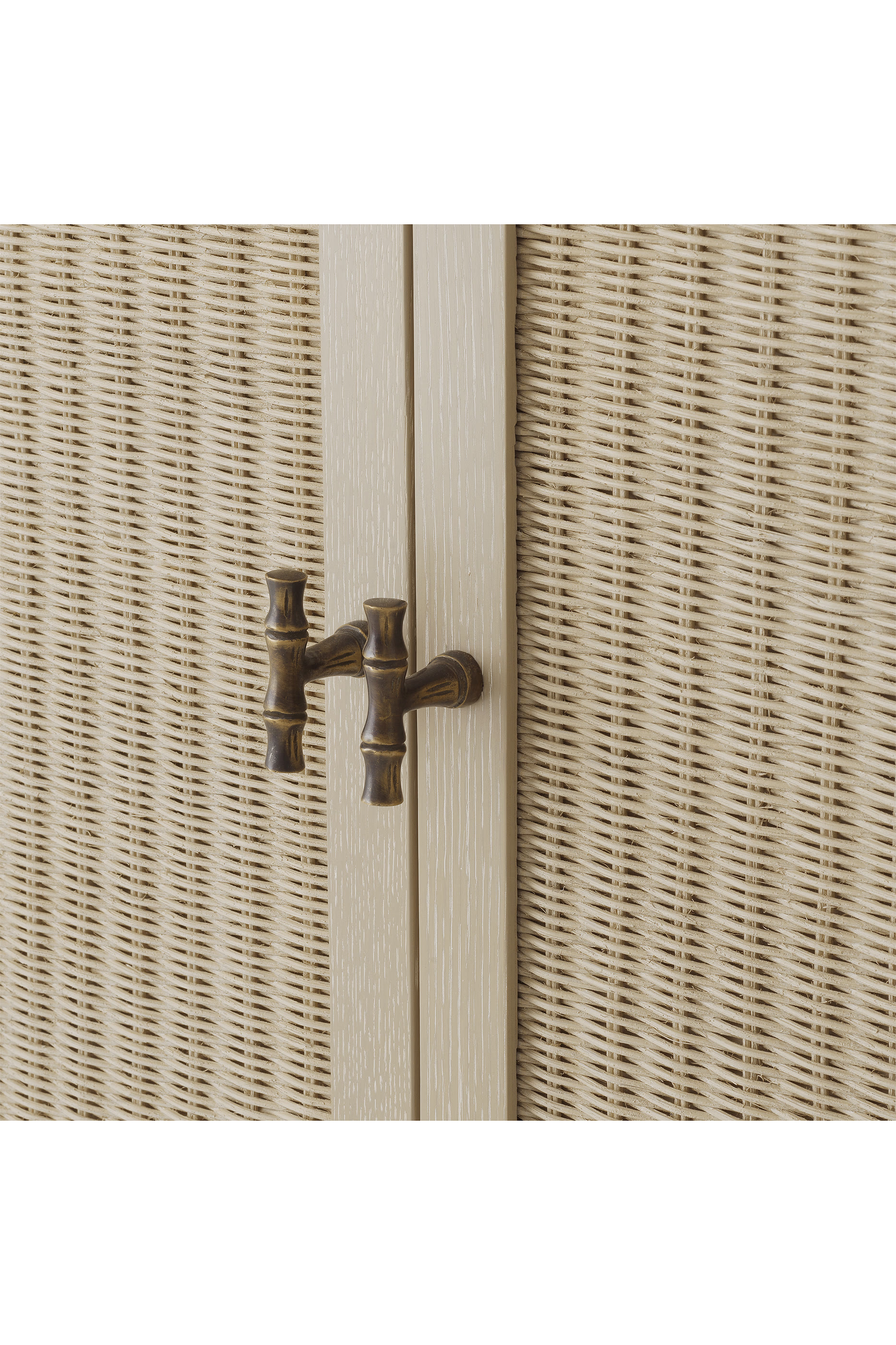 خزانة جانبية بورشارد