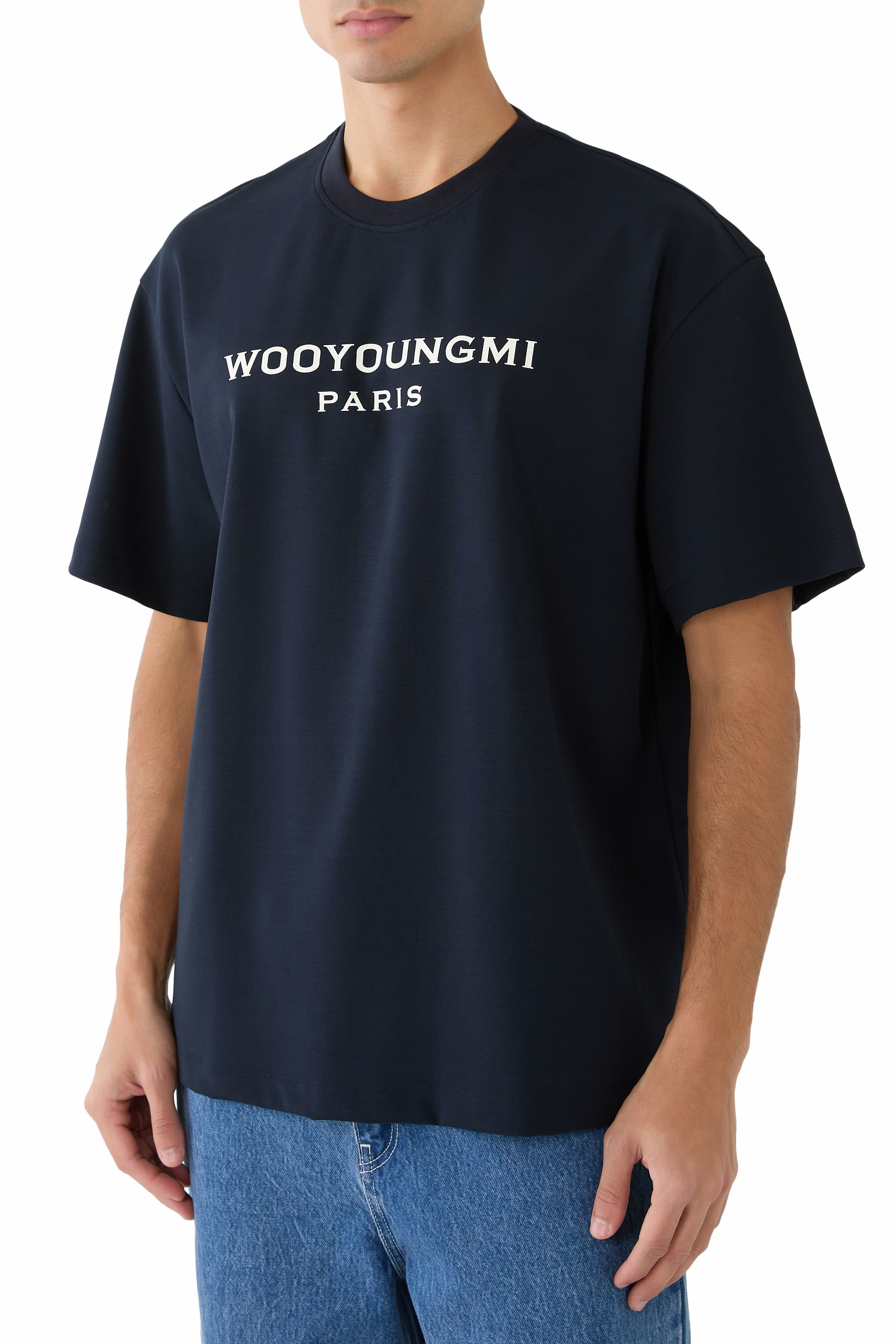 تيشيرت بشعار الماركة