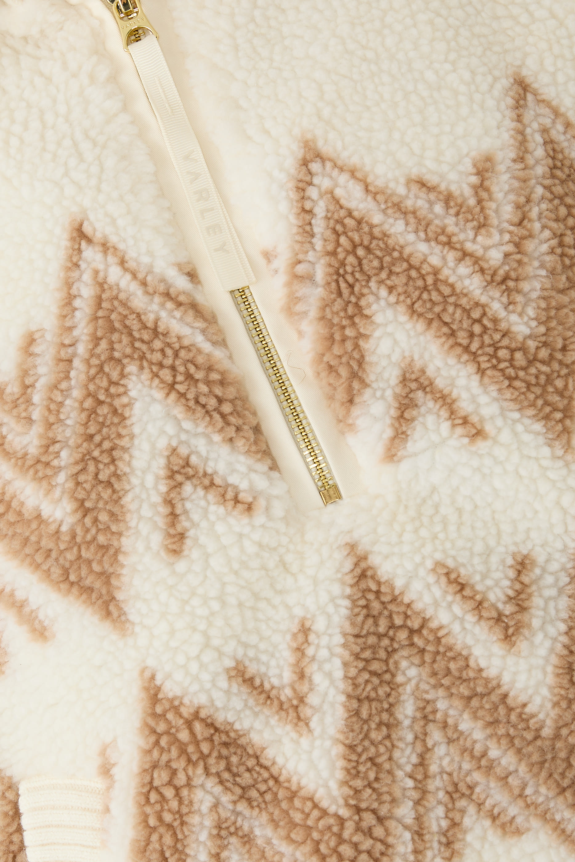 جاكيت هندريك بنصف سحاب شيربا