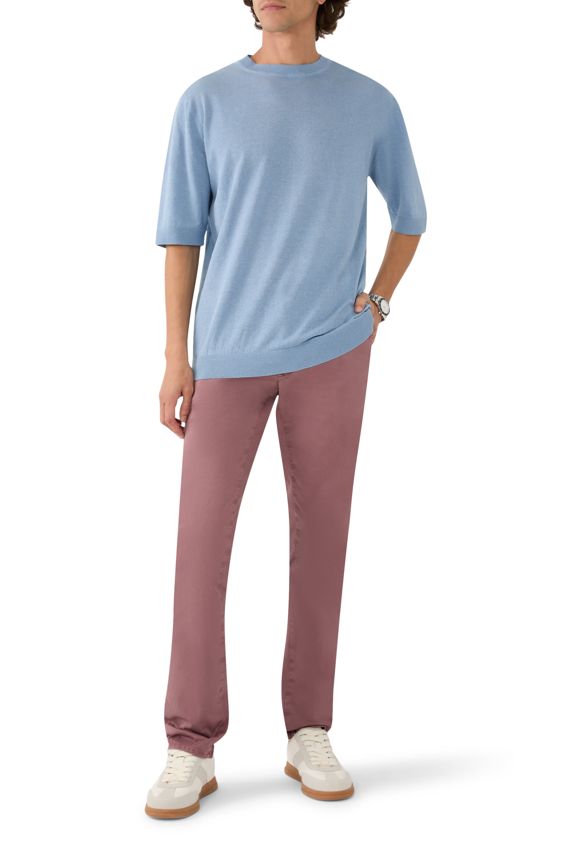 تيشيرت قطن وكتان بقصة ضيقة