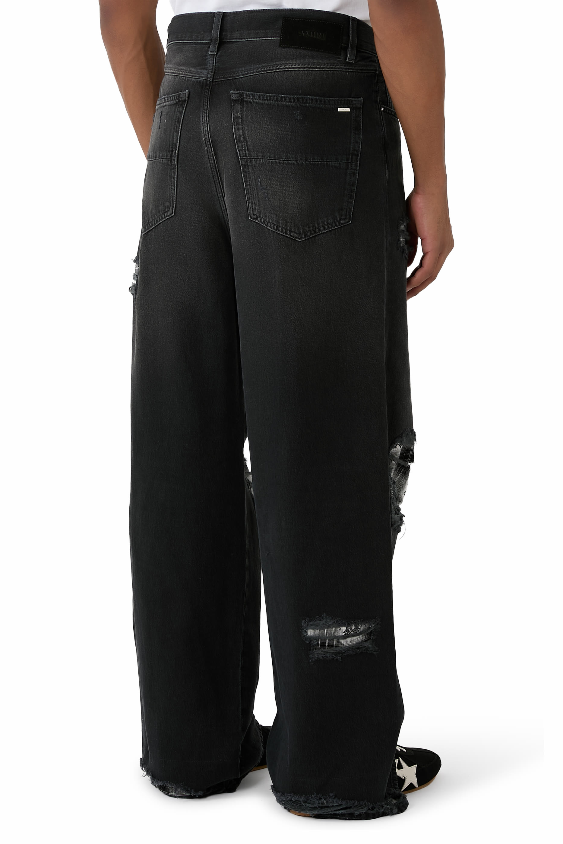 بنطال جينز ريبير بقصة واسعة فلانيل