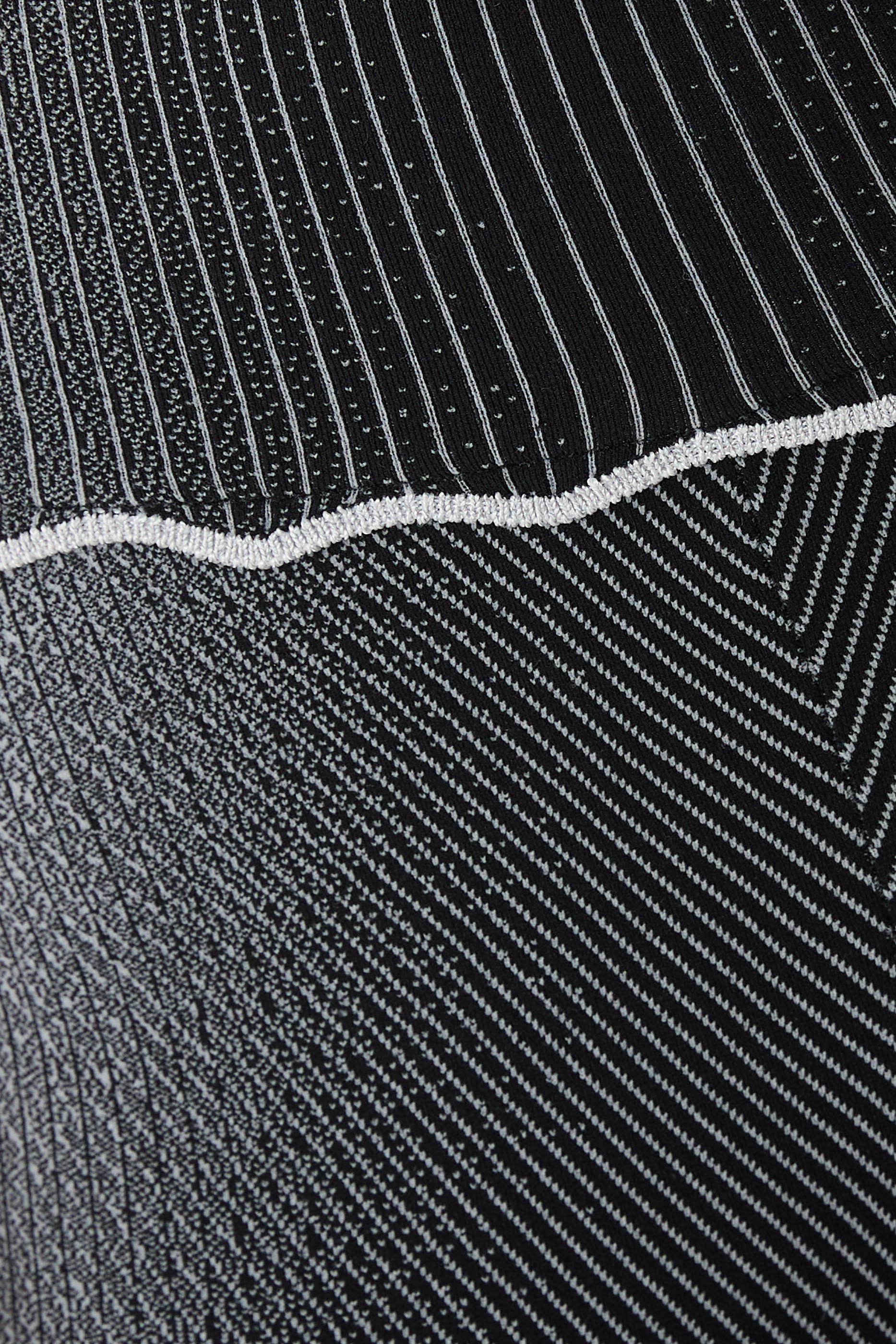 بنطال رياضي جين 11 بقصة طويلة