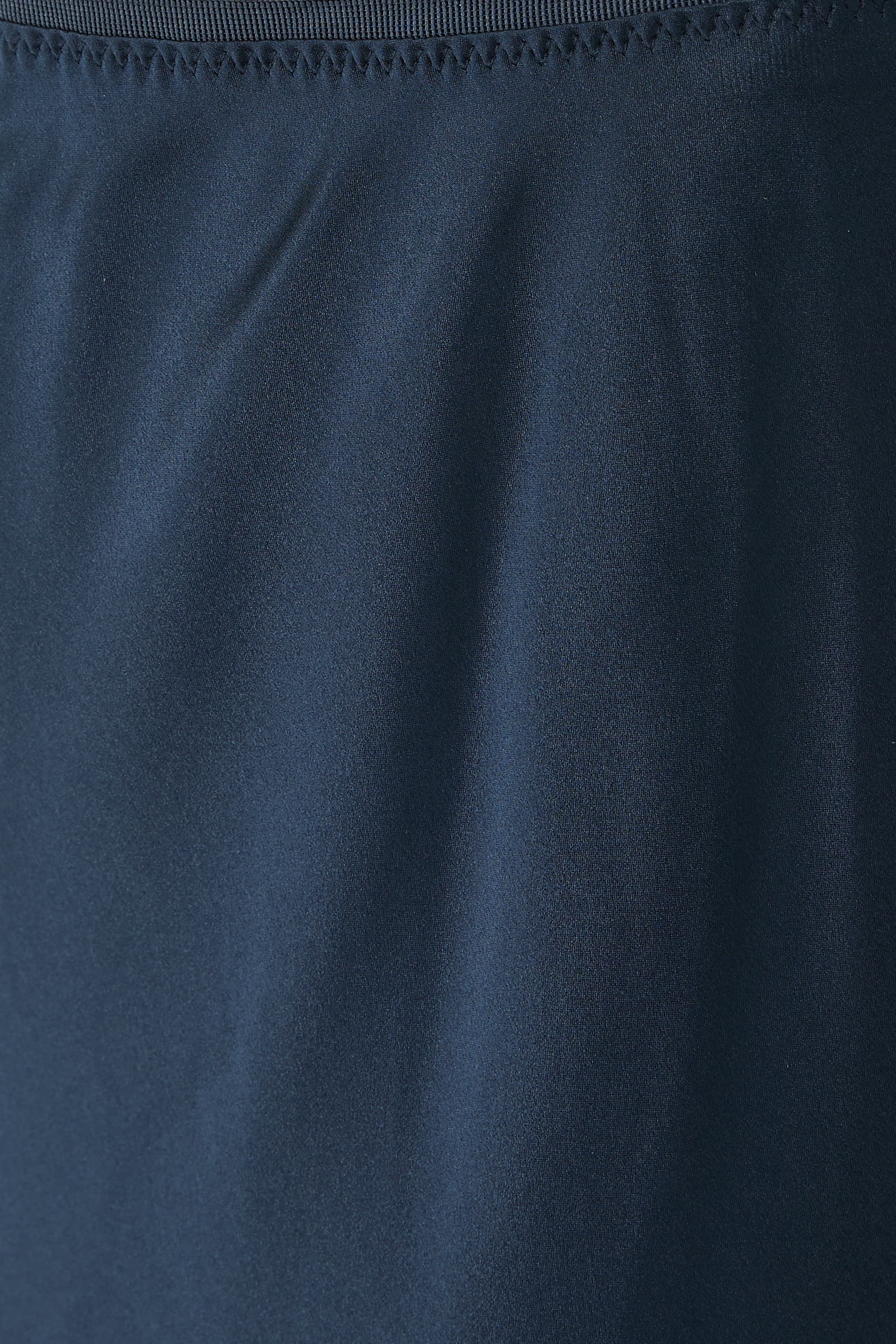 تنورة ايزاك طويلة حرير وساتان