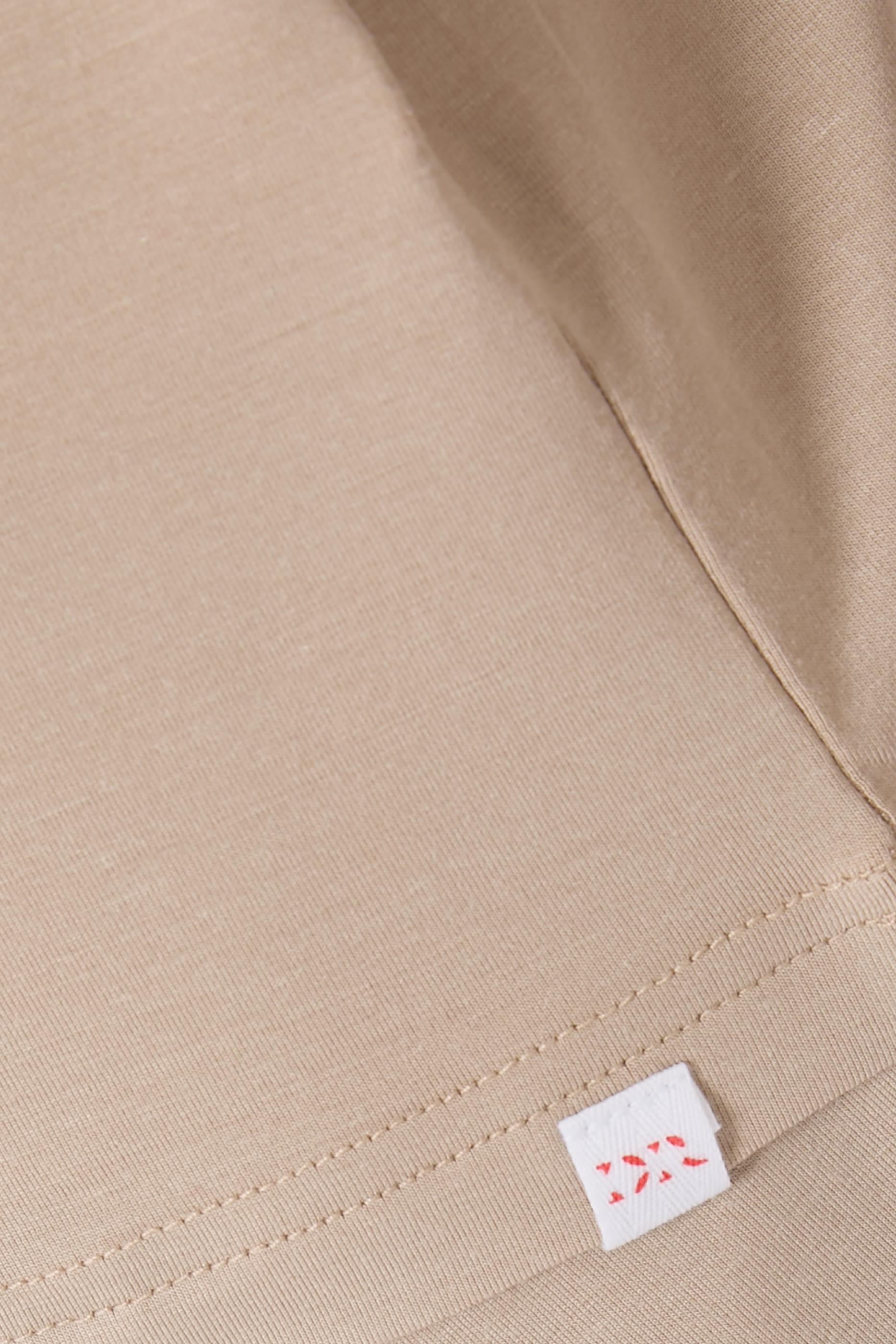 تيشيرت بازل 22